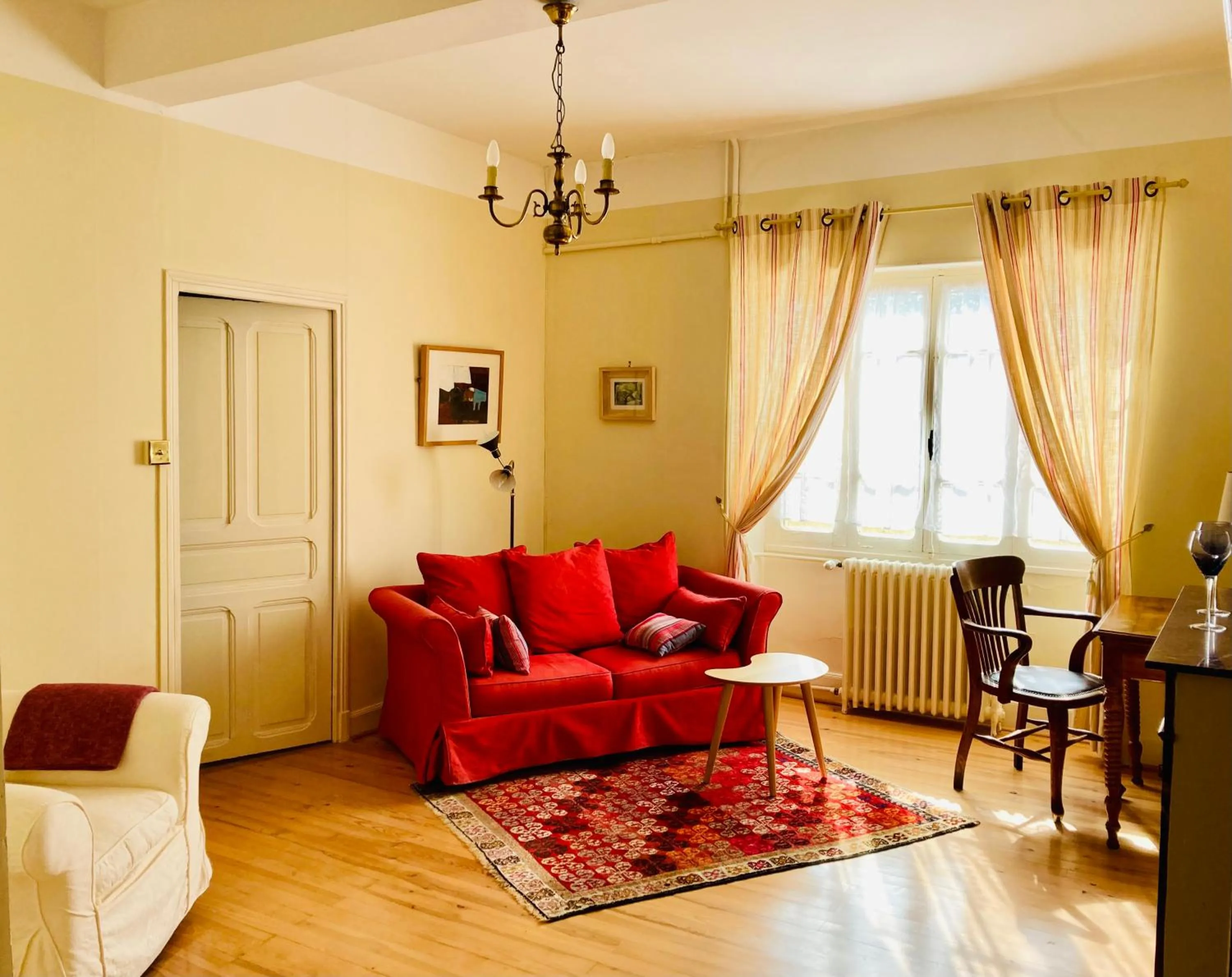 Living room in Le Petit Cochon