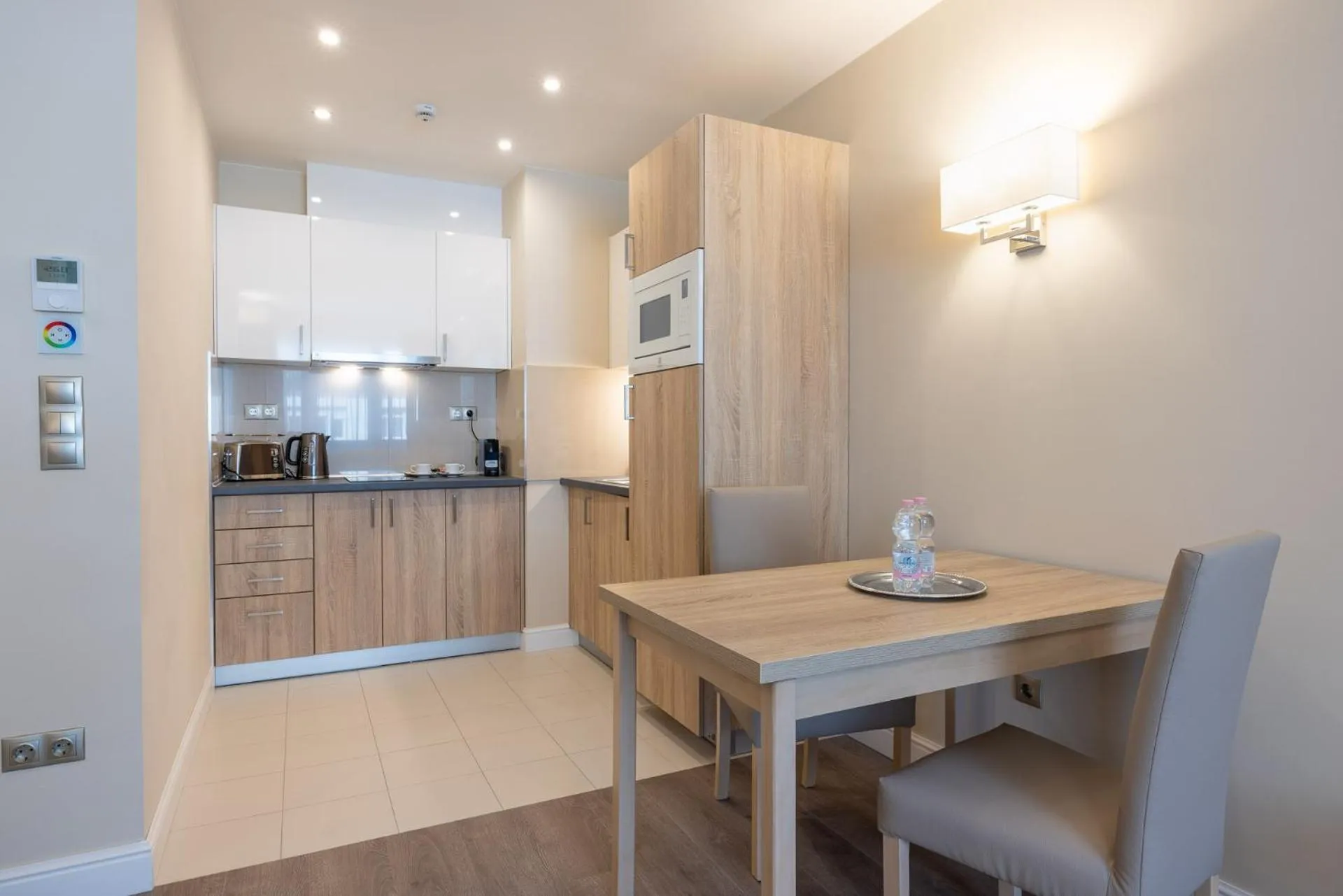 Dining area in Silver Crown Hotel & Residence, Palace Quarter