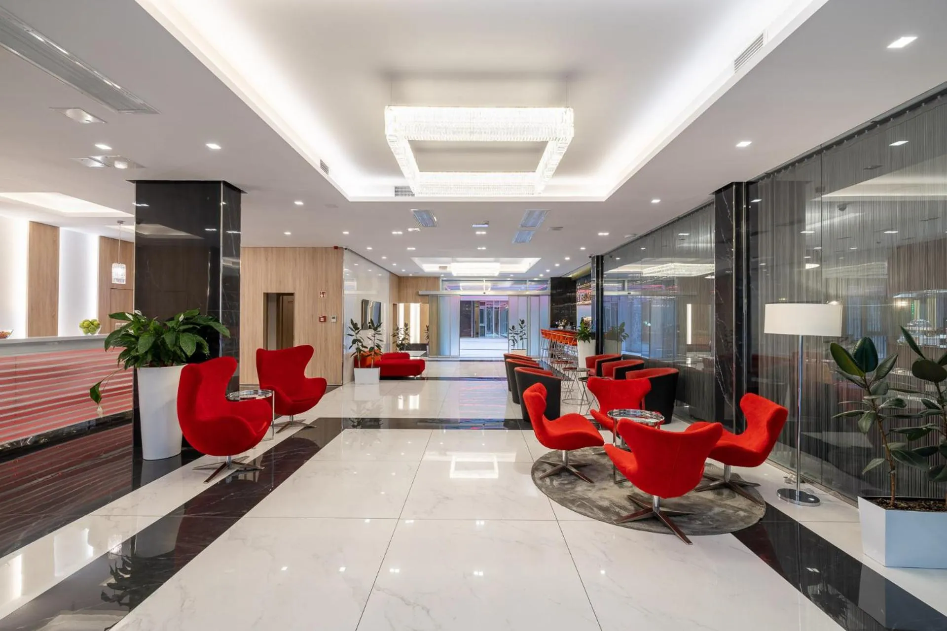 Lobby or reception in Silver Crown Hotel & Residence, Palace Quarter