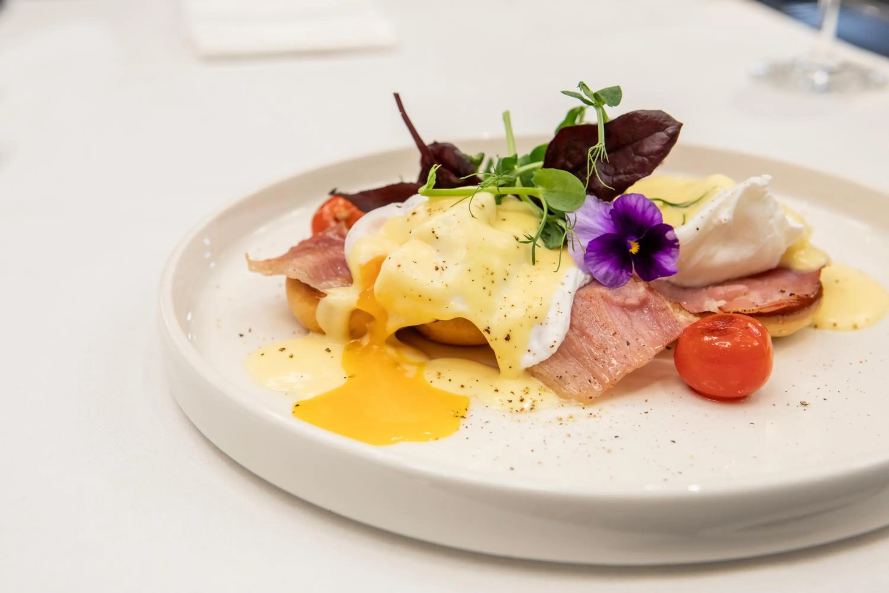 Food in Silver Crown Hotel & Residence, Palace Quarter