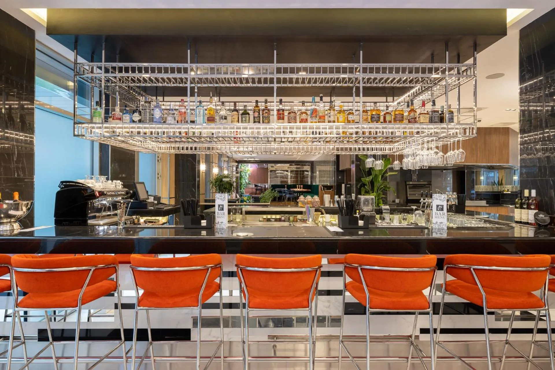 Lounge or bar in Silver Crown Hotel & Residence, Palace Quarter