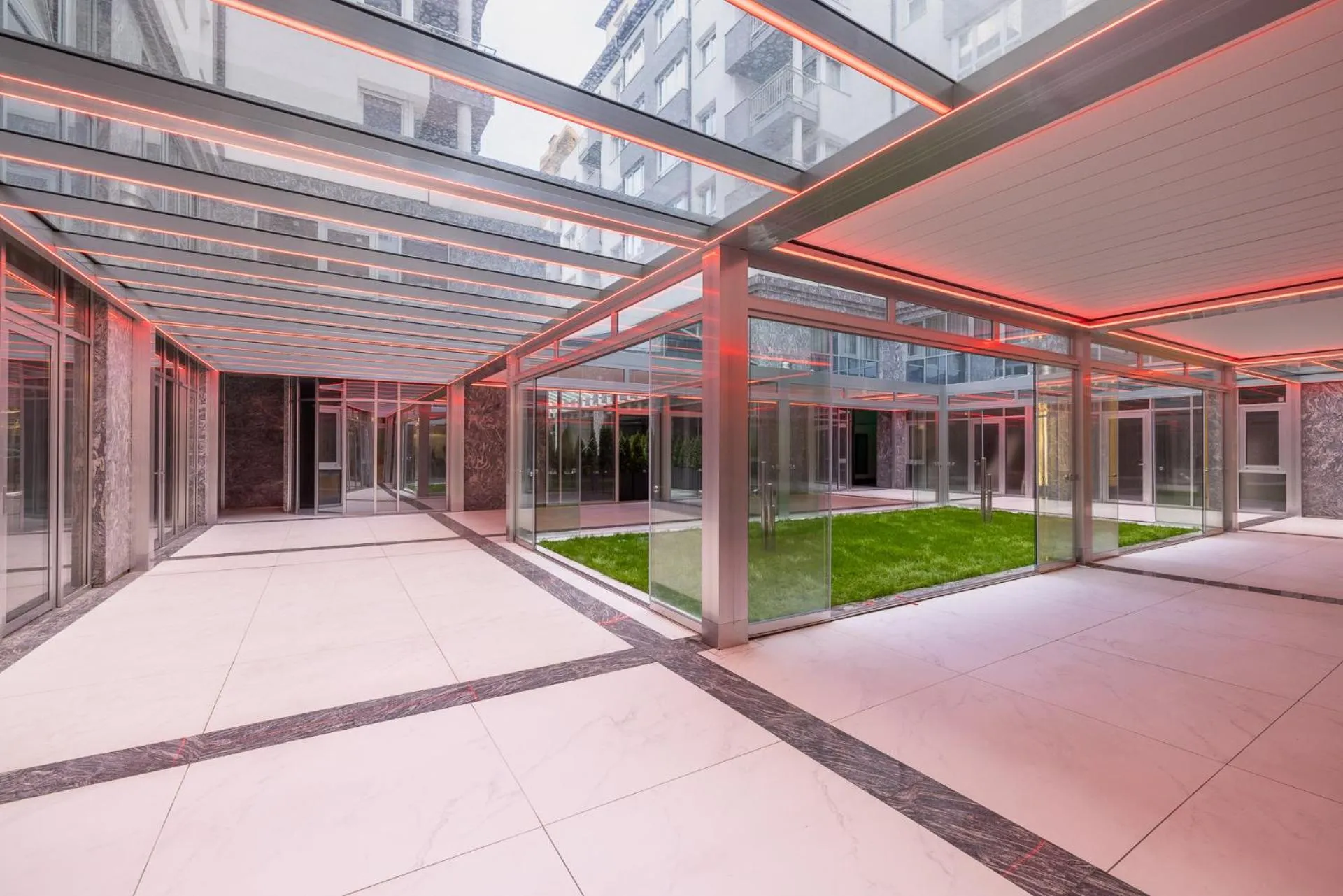Inner courtyard view in Silver Crown Hotel & Residence, Palace Quarter