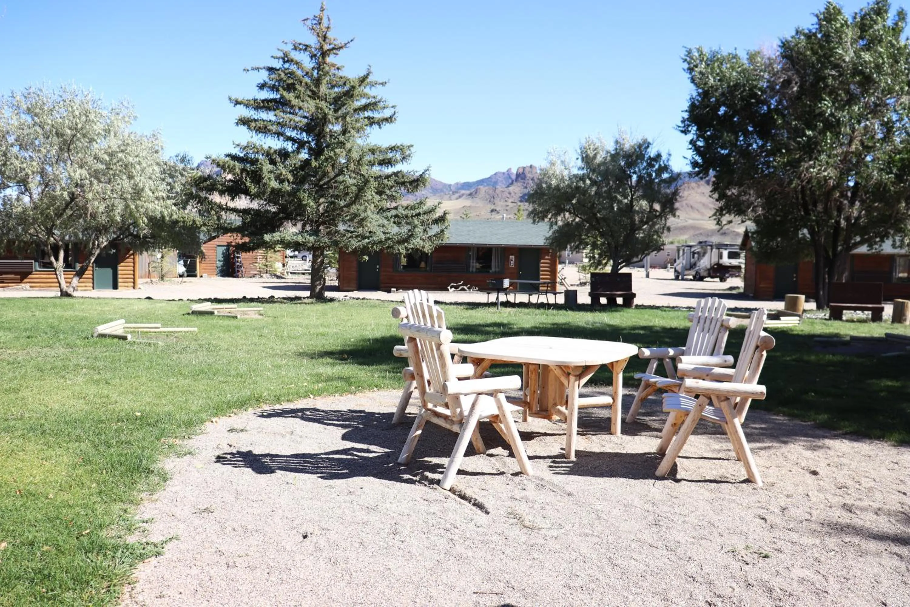 Yellowstone Valley Inn