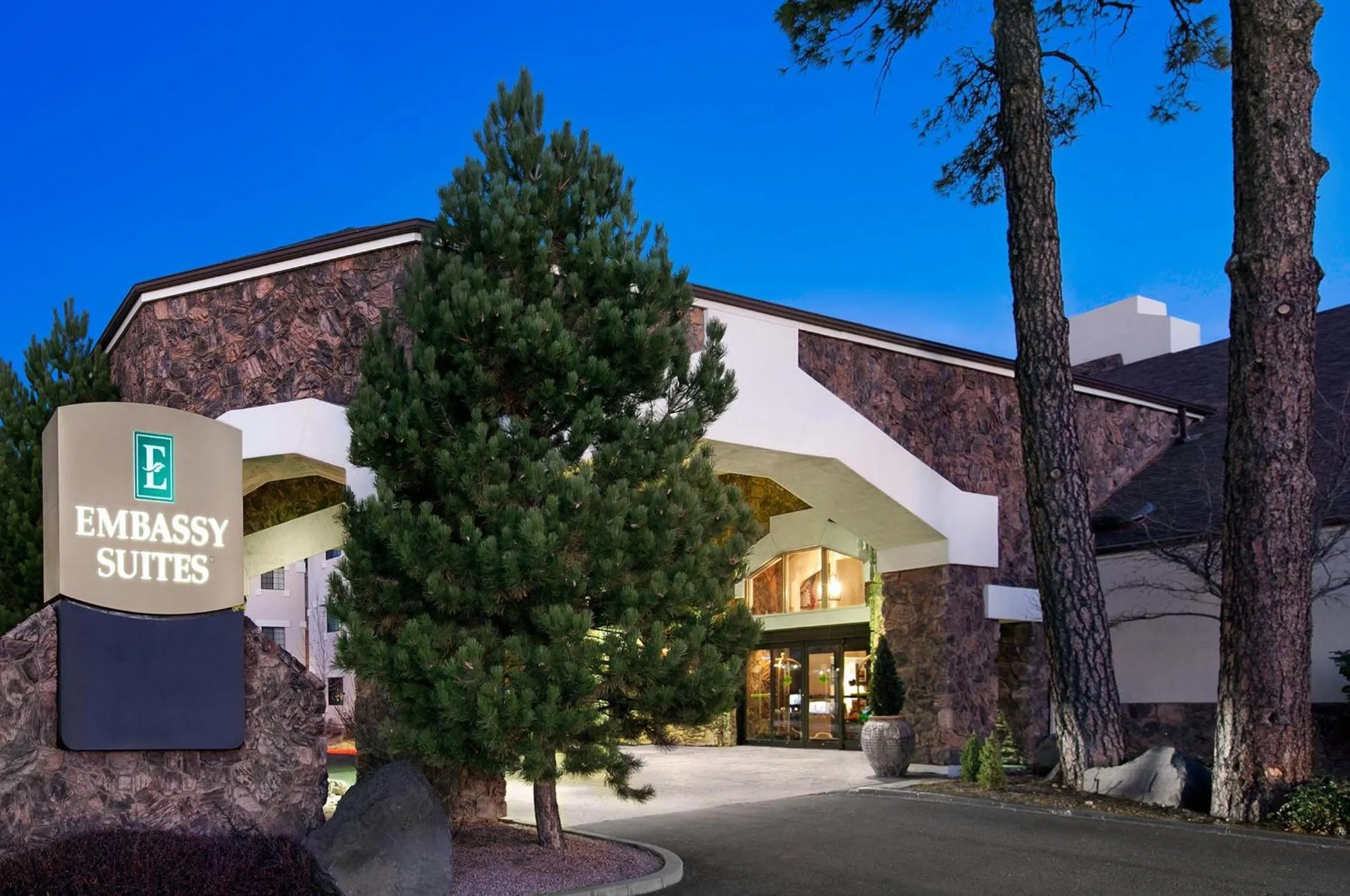 Property building in Embassy Suites by Hilton Flagstaff