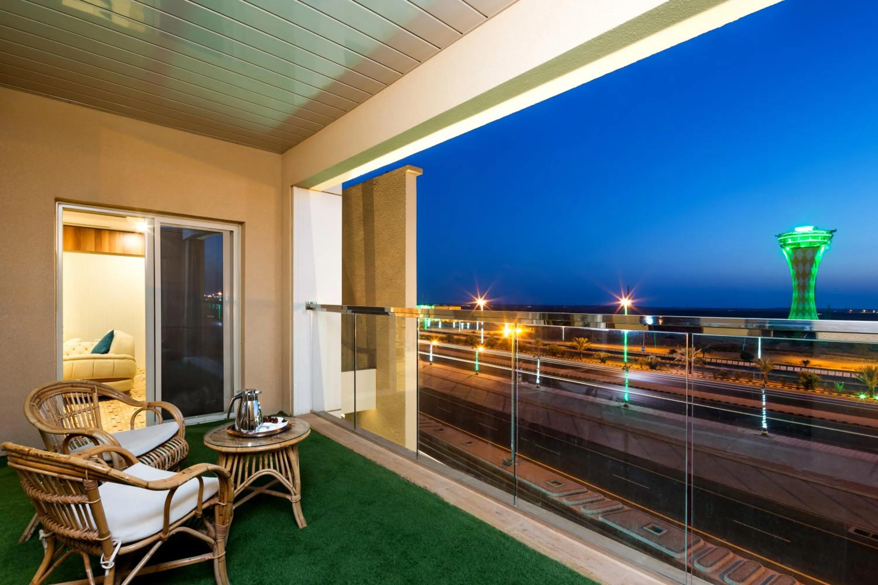 Balcony/Terrace in Le Park Concord Hotel