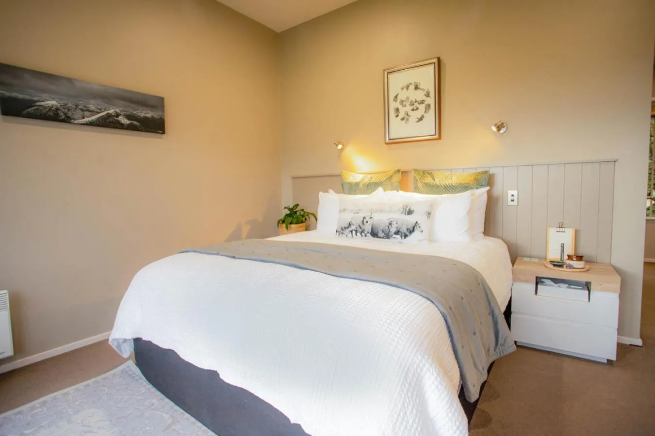 Bed in Dunluce Boutique B&B