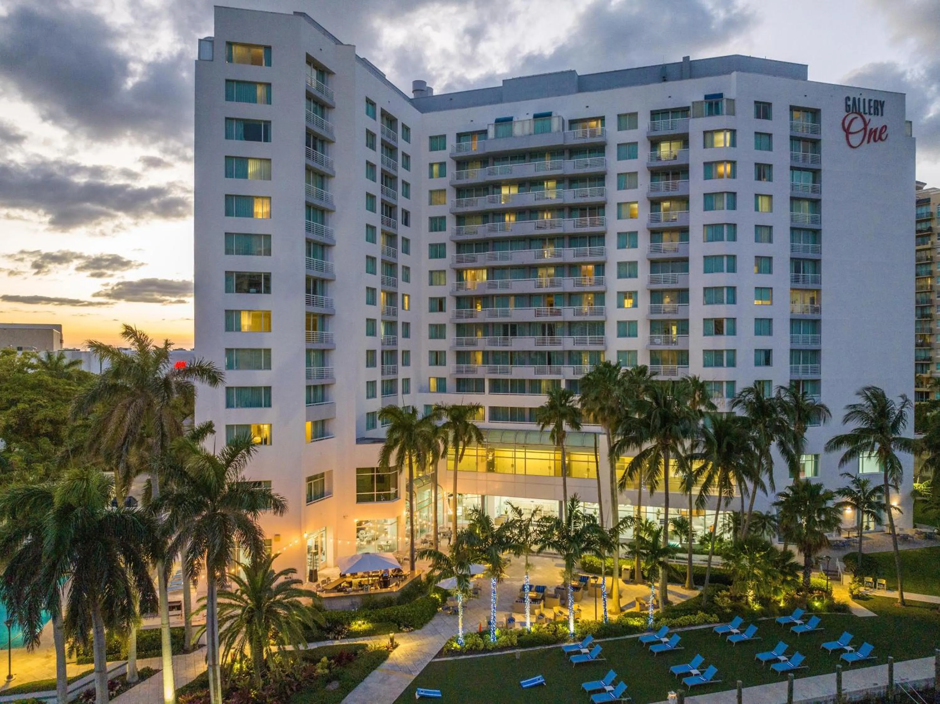 Property building in GALLERY One - A DoubleTree Suites by Hilton Hotel