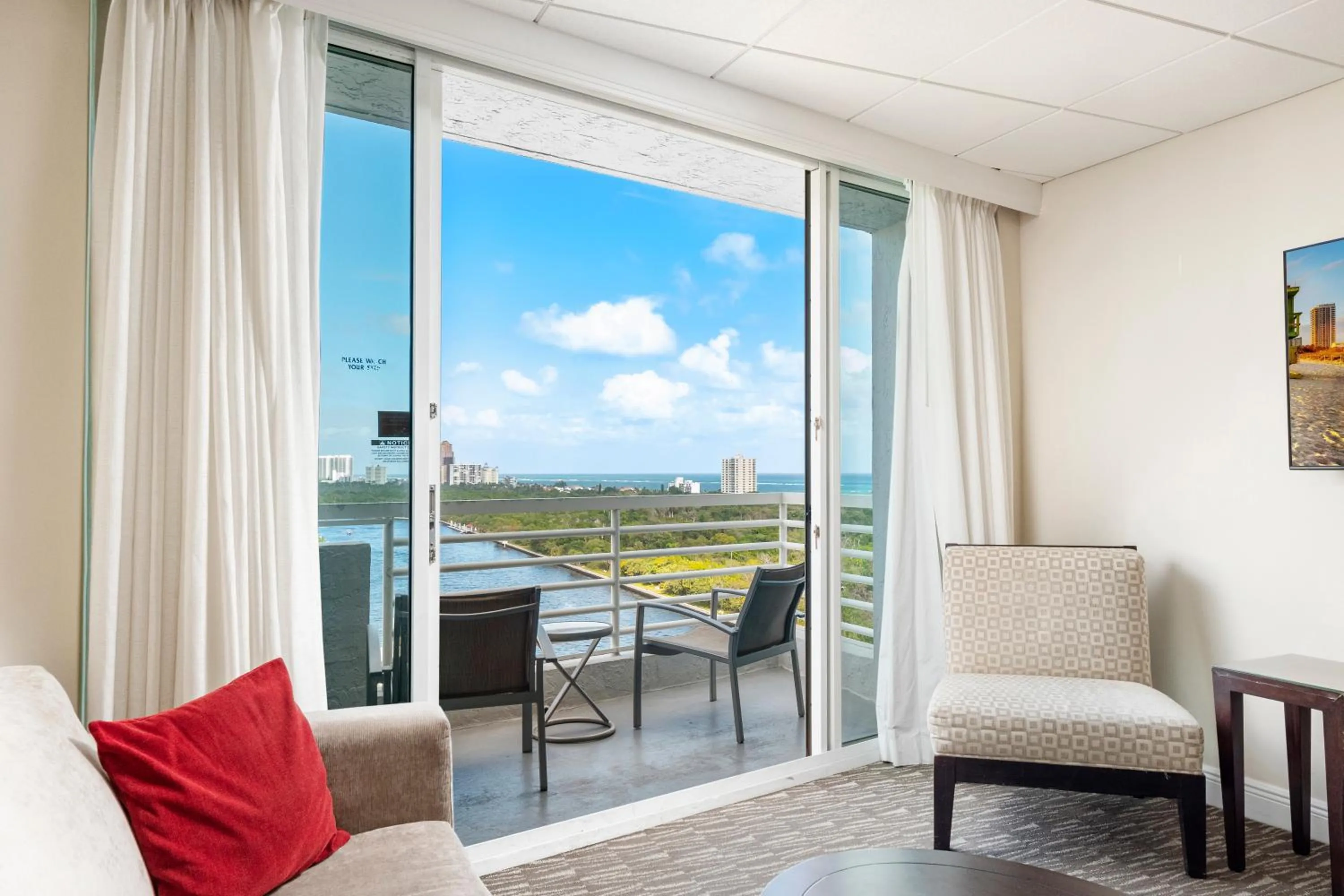 Balcony/Terrace in GALLERY One - A DoubleTree Suites by Hilton Hotel