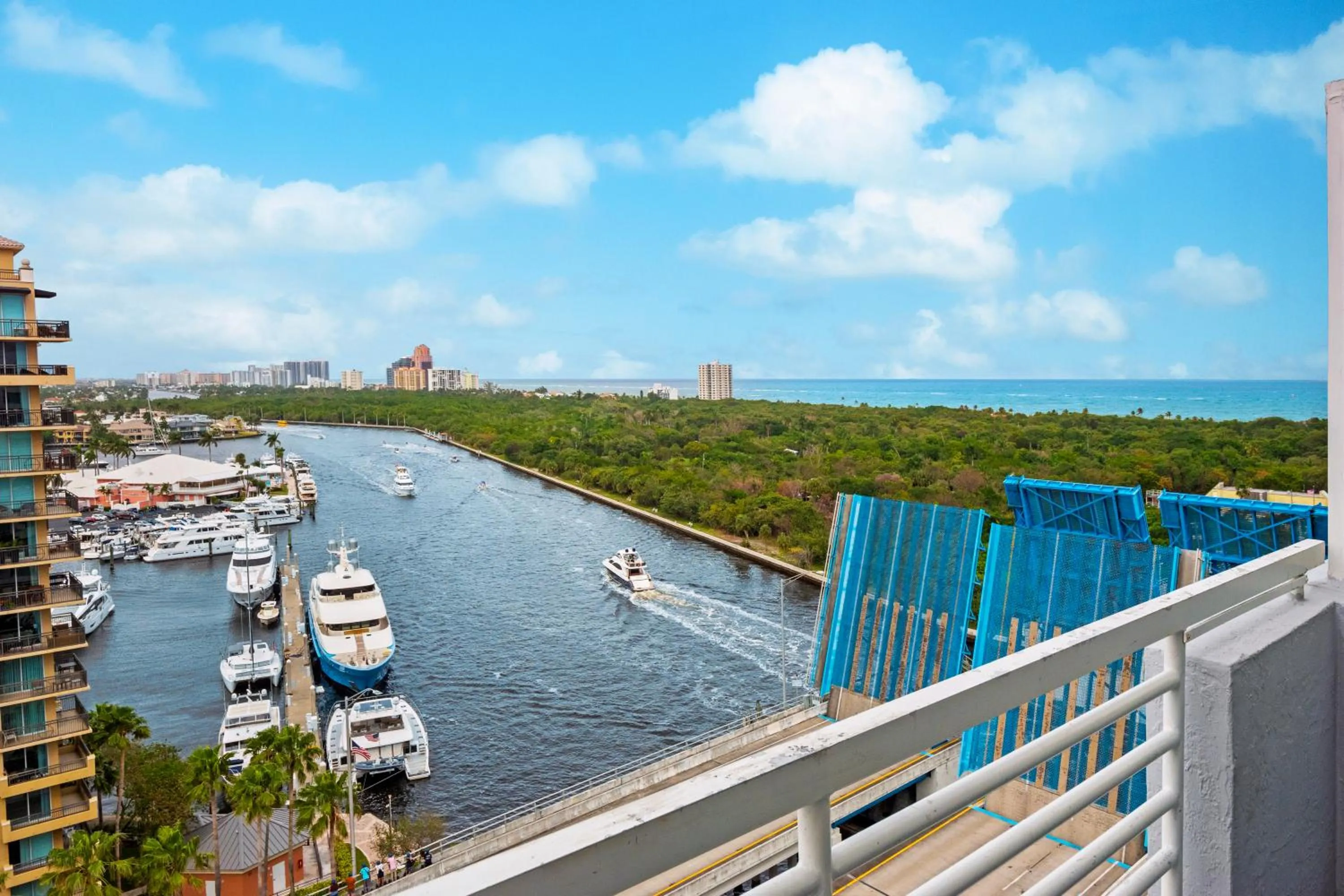 River view in GALLERY One - A DoubleTree Suites by Hilton Hotel