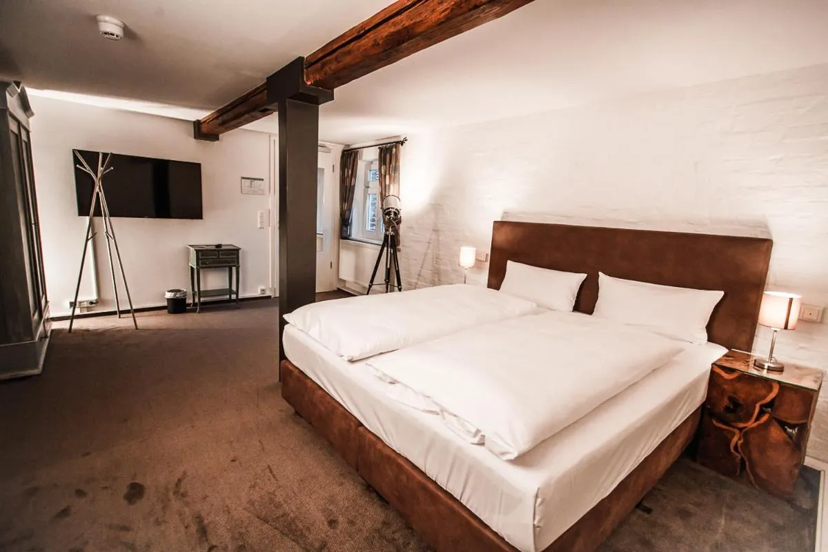 Bedroom, Bed in Landhotel Kahltalmühle