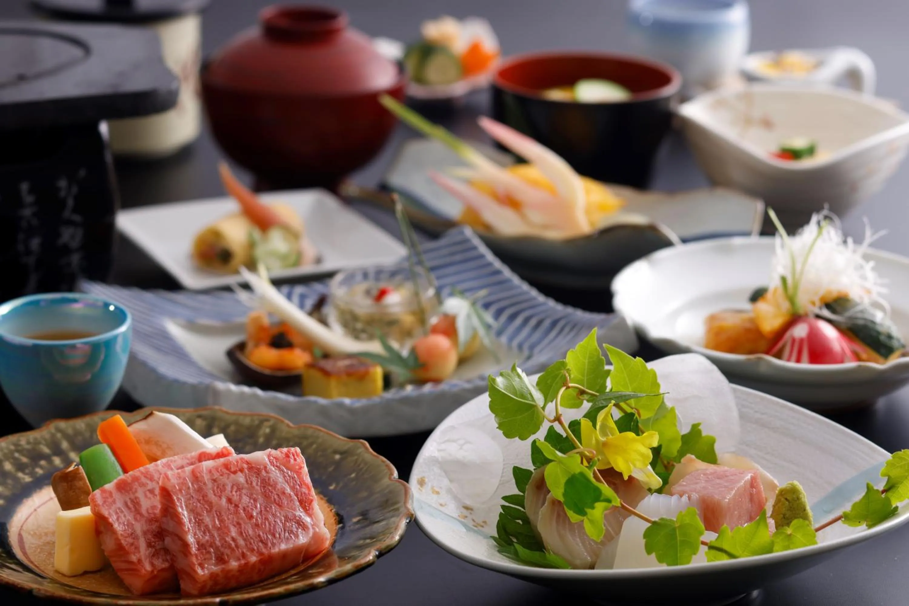 Dinner in Beautiful Japanese Garden Kagetsu