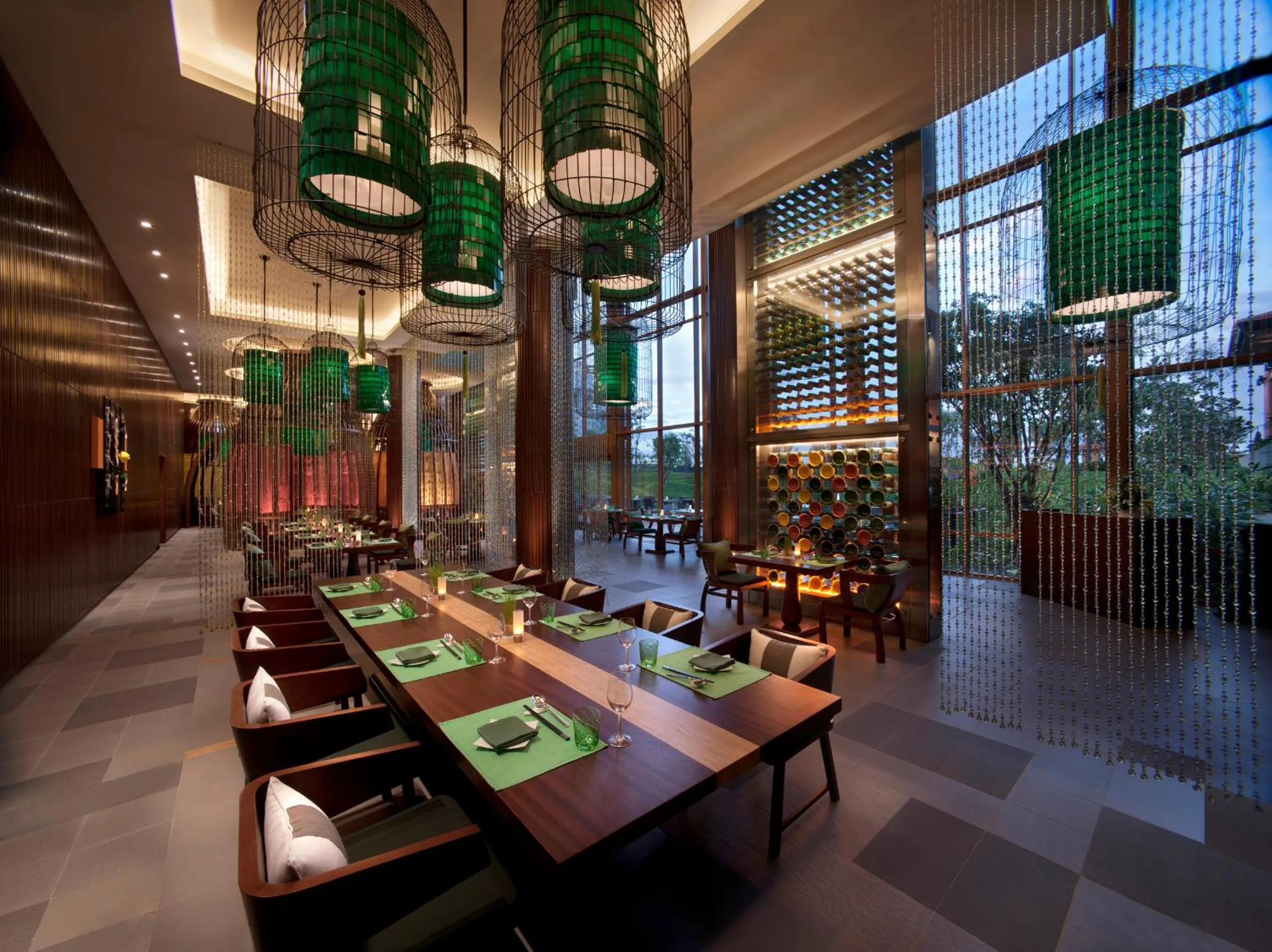 Restaurant/places to eat in Angsana Lang Co