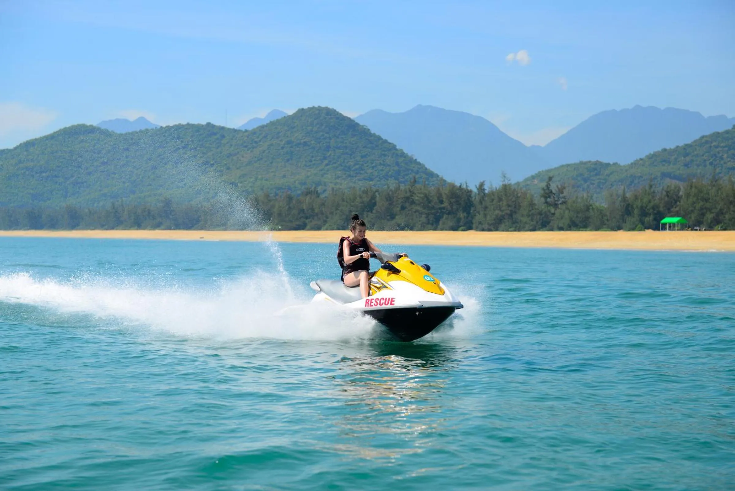 Aqua park in Angsana Lang Co