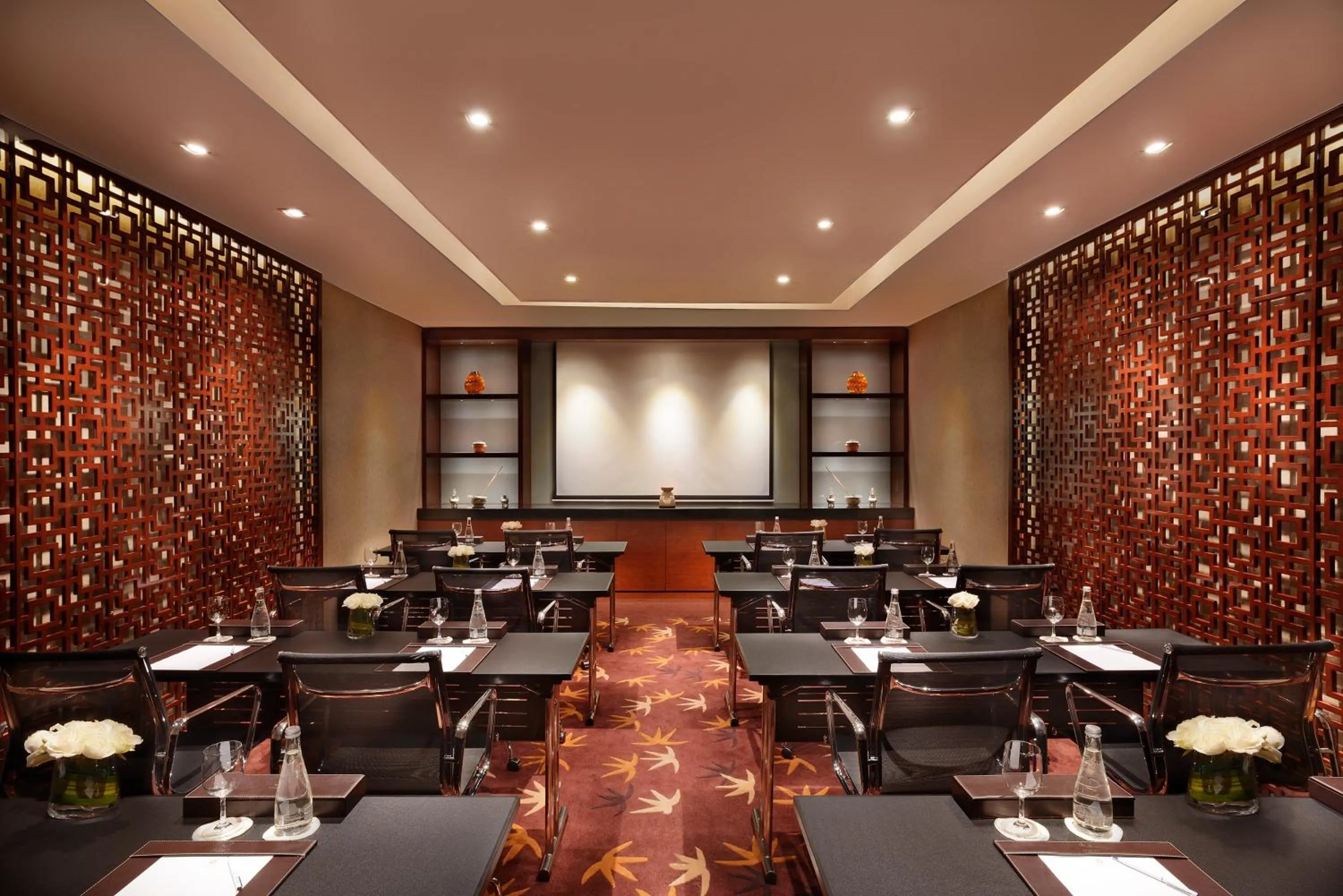 Business facilities in Angsana Lang Co