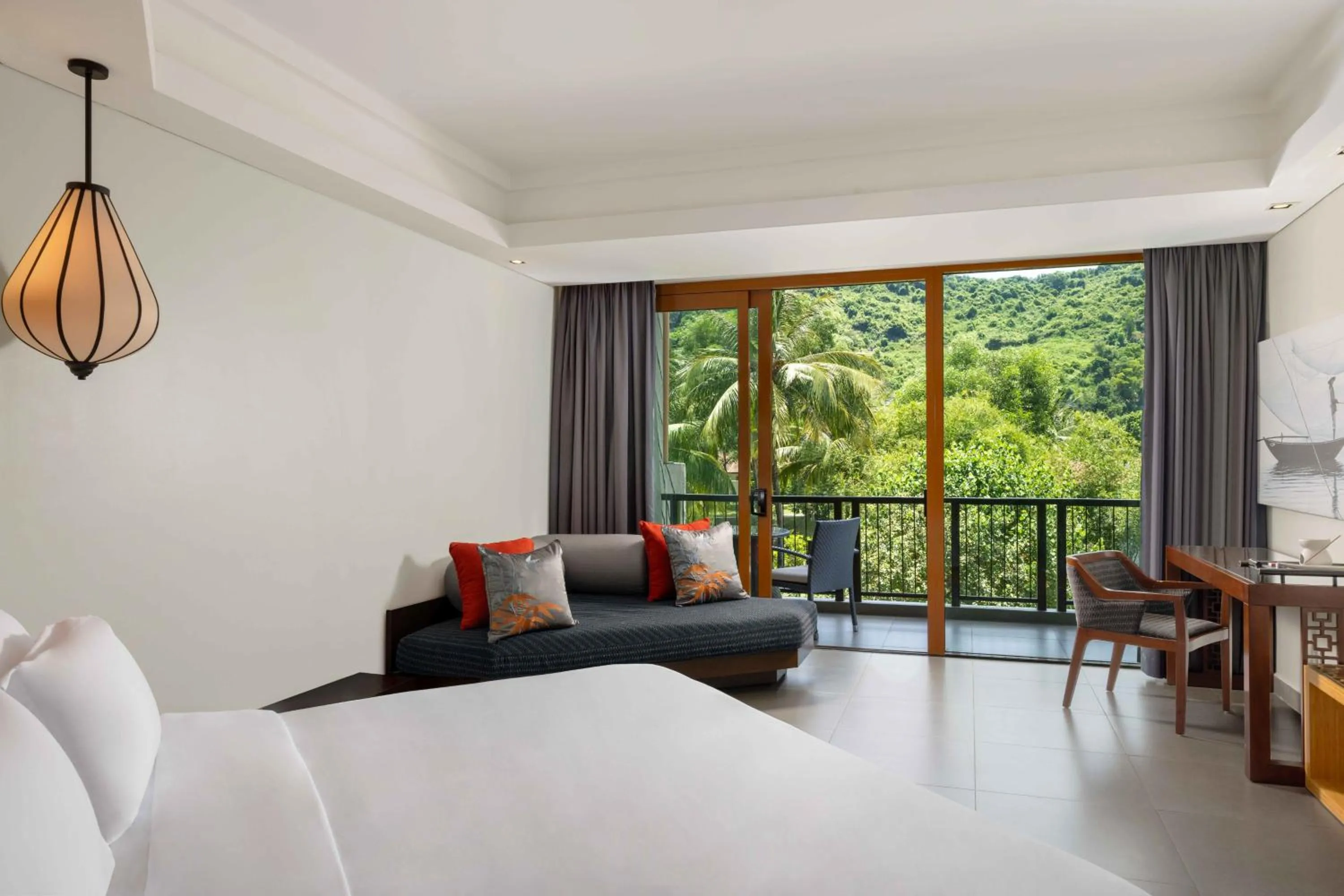 Bed in Angsana Lang Co