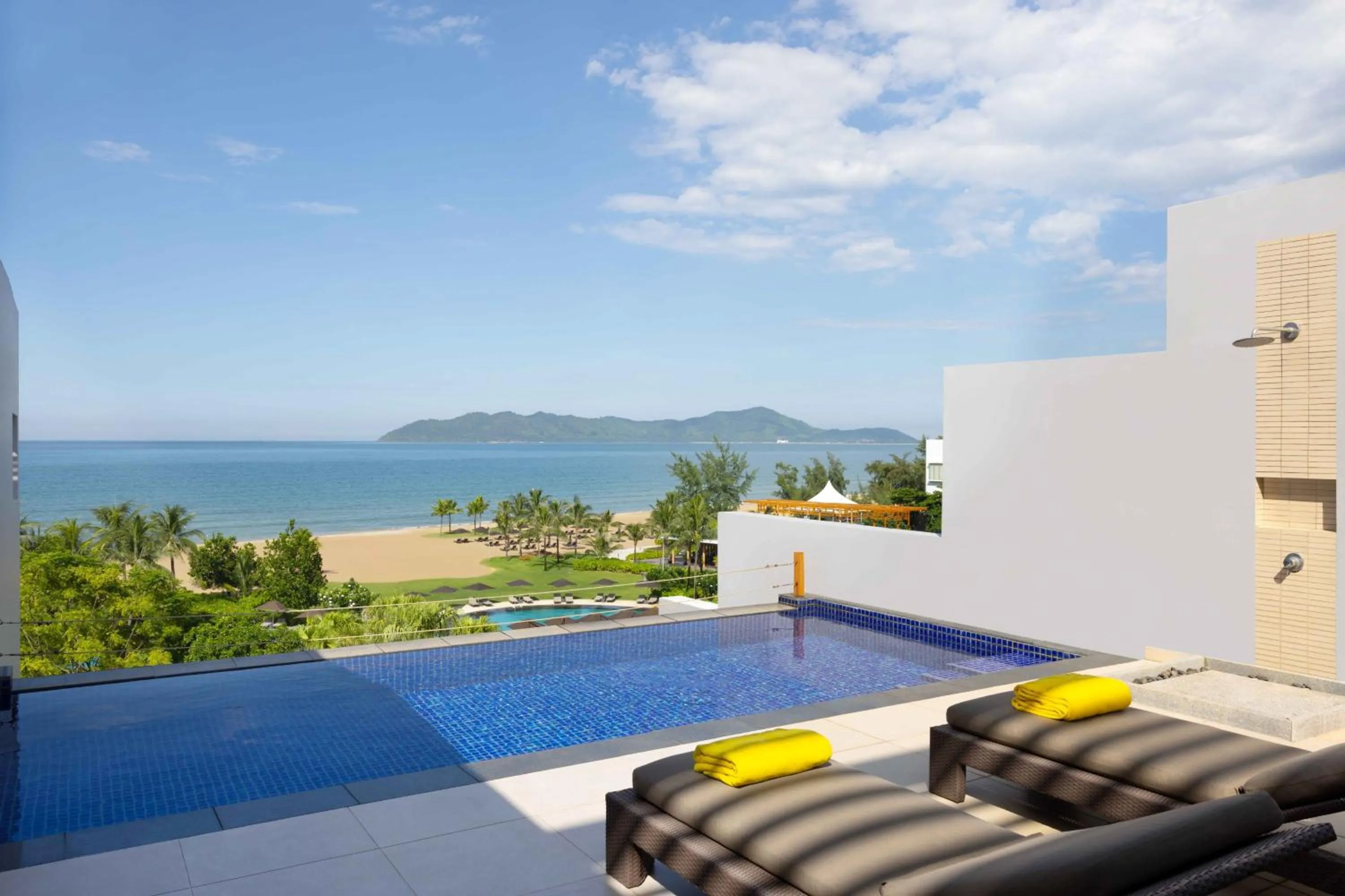 Pool view in Angsana Lang Co