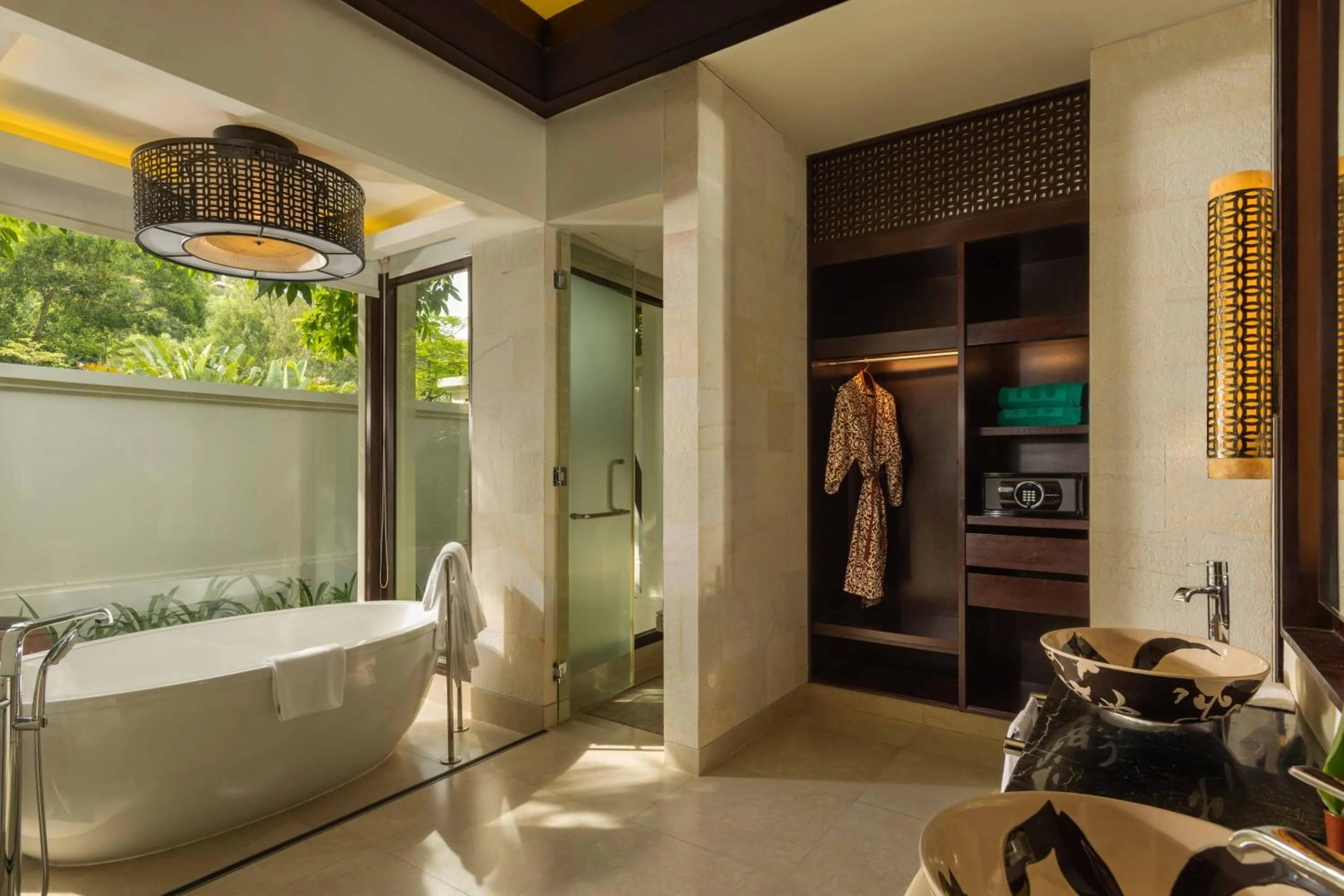 Bathroom in Banyan Tree Lang Co