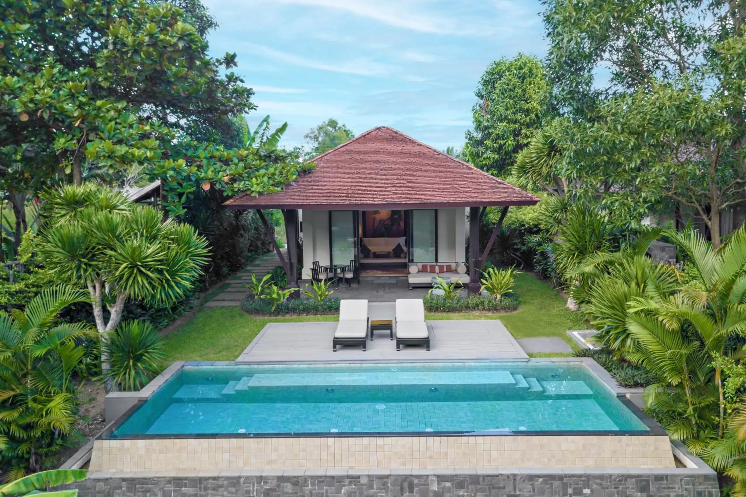 One-Bedroom Lagoon Pool Villa - King in Banyan Tree Lang Co One-Bedroom Lagoon Pool Villa - King in Banyan Tree Lang Co