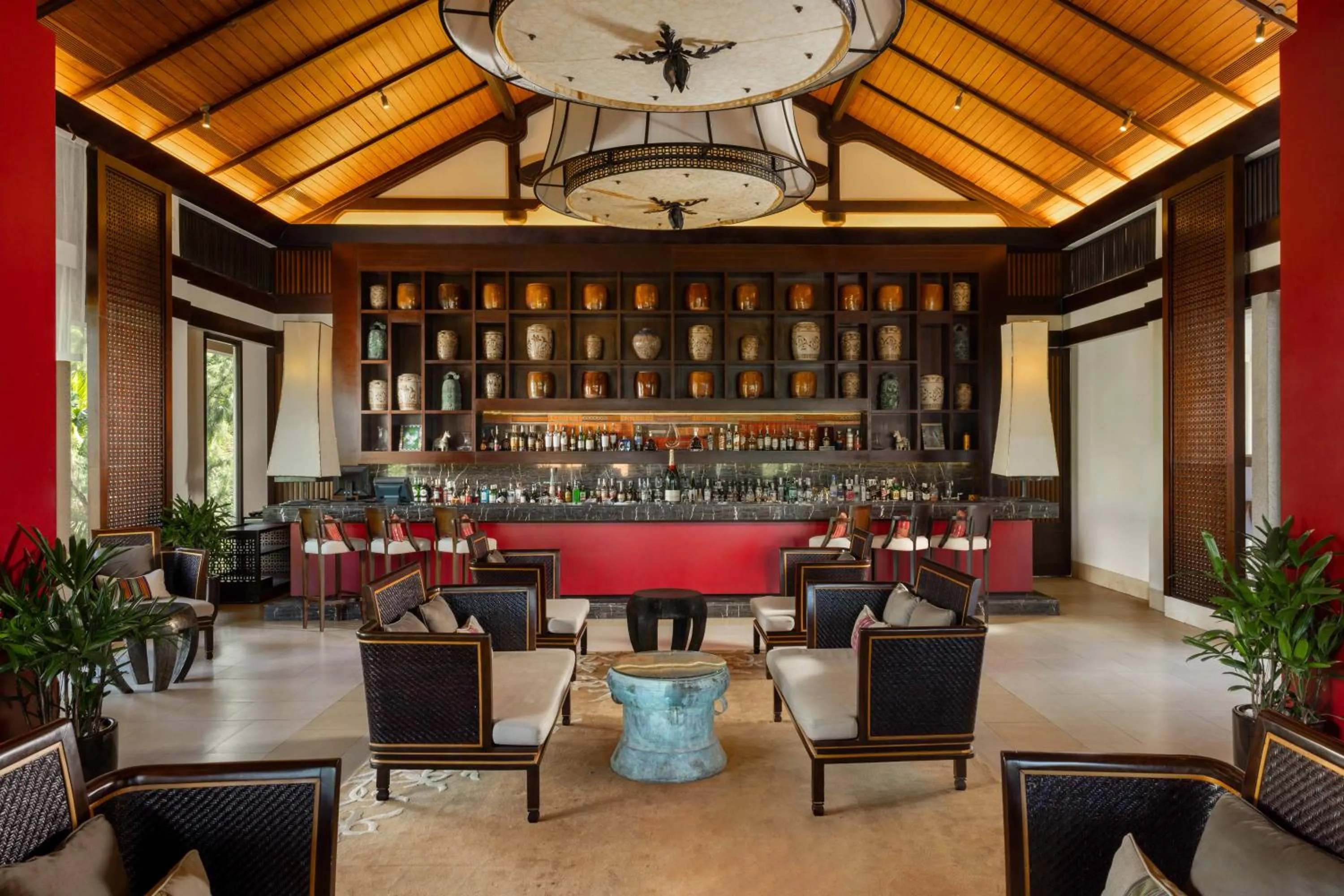 Lounge or bar in Banyan Tree Lang Co