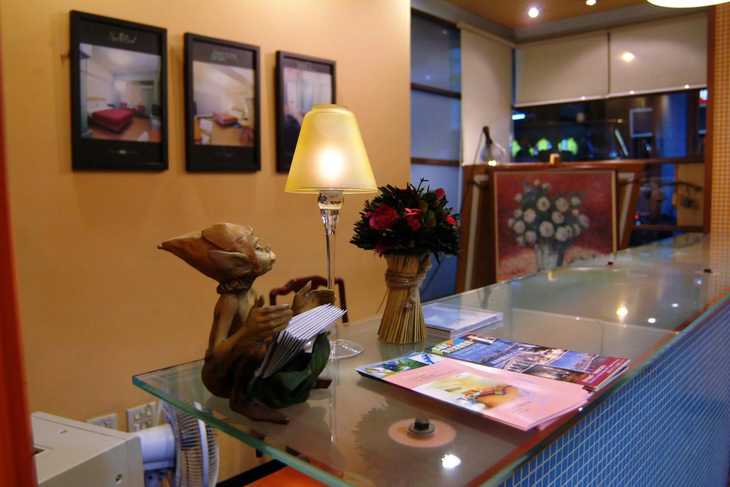 Lobby or reception in Hwa Hong Hotel