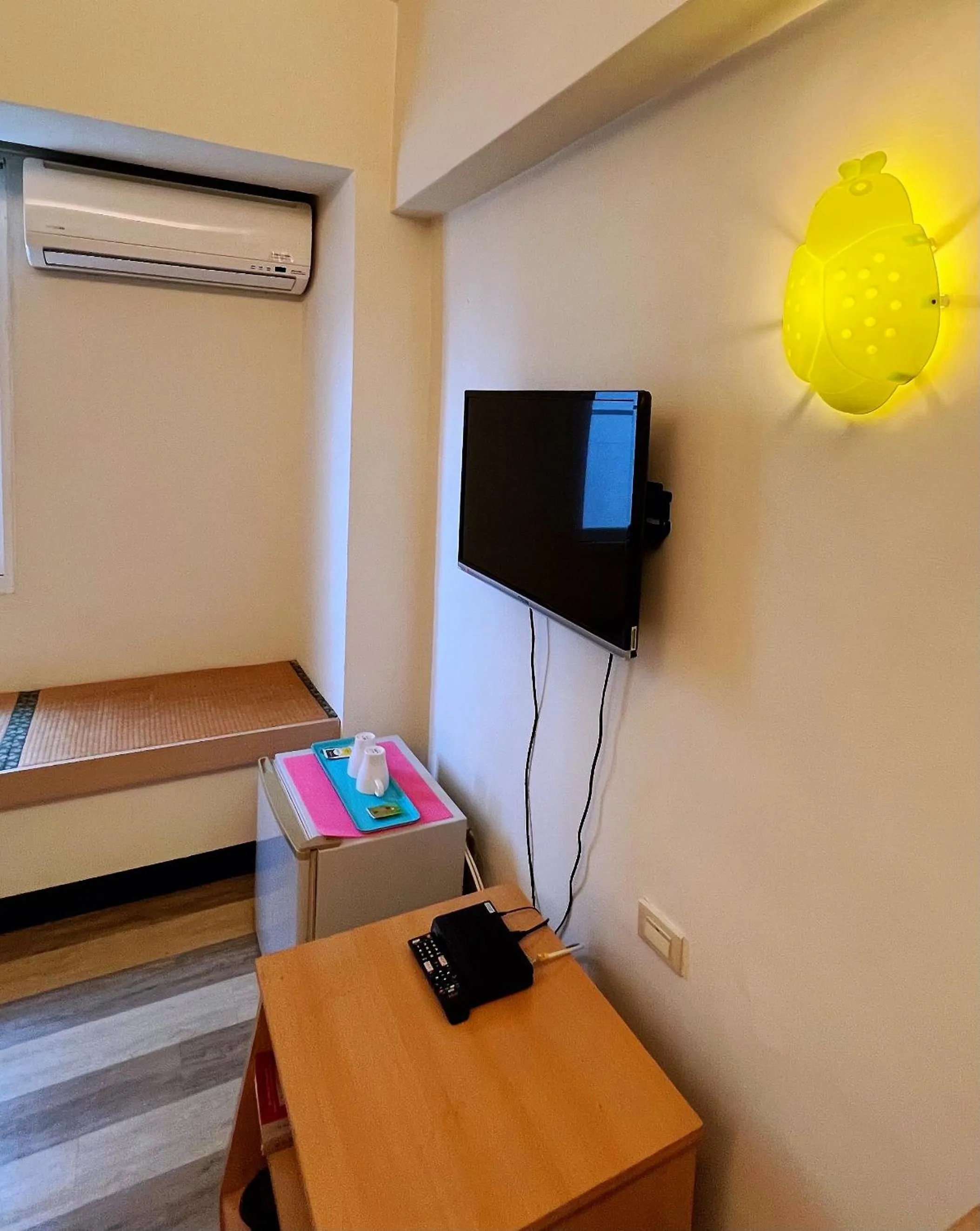 TV and multimedia in Hwa Hong Hotel