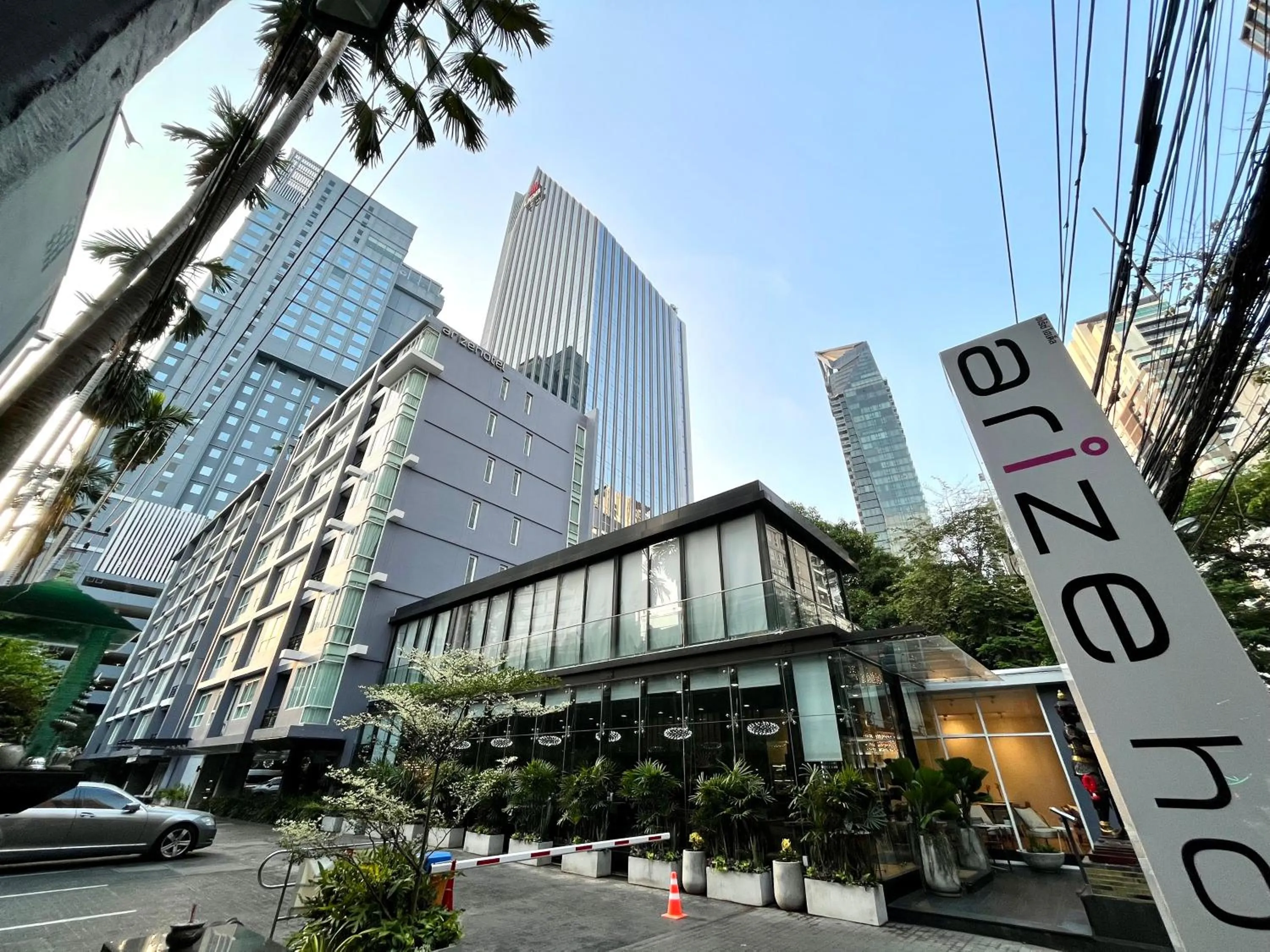 Property building in Arize Hotel Sukhumvit