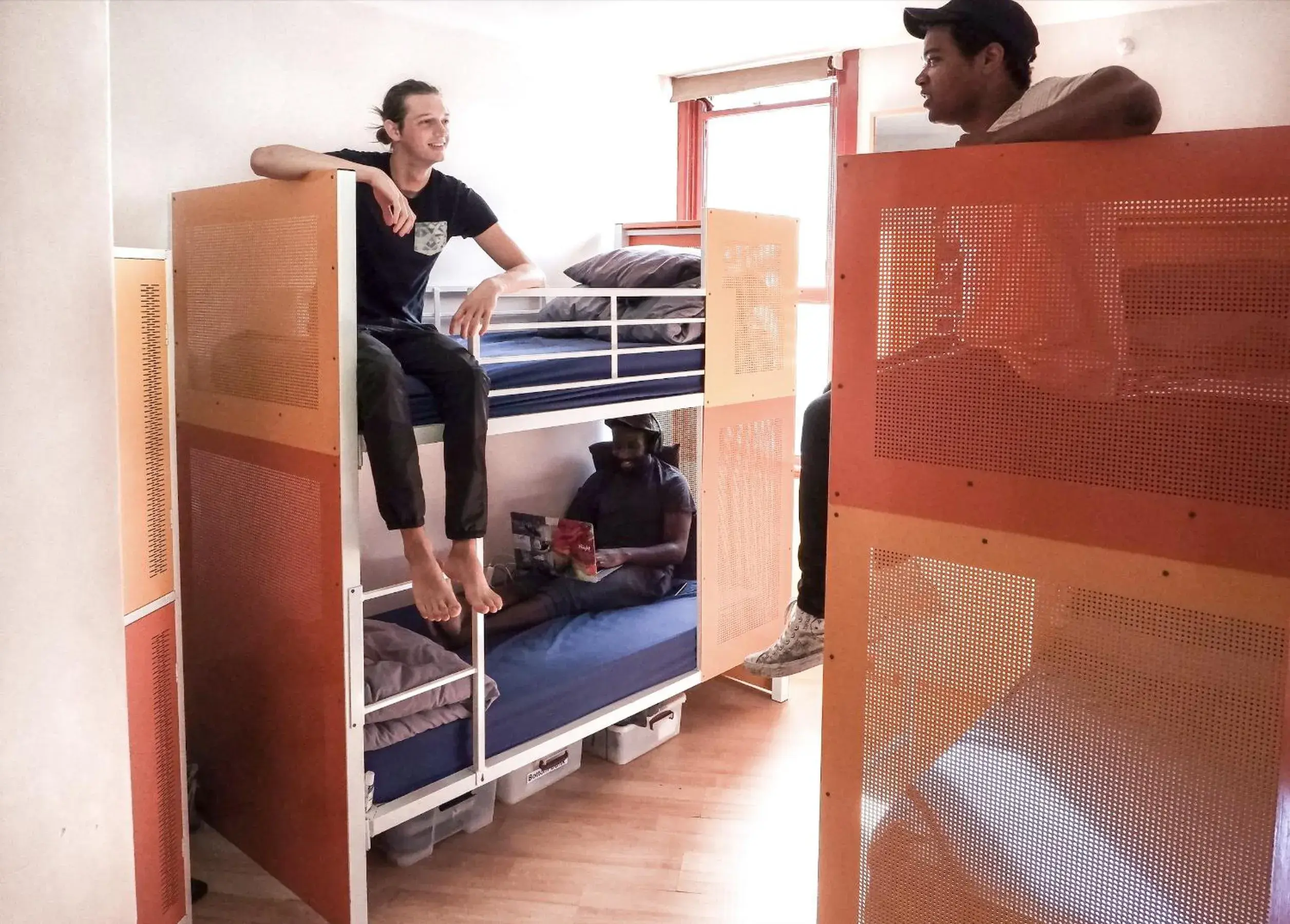 Bed in 4-Bed Mixed Dormitory Room in Mad Monkey Bayswater Bed in 4-Bed Mixed Dormitory Room in Mad Monkey Bayswater