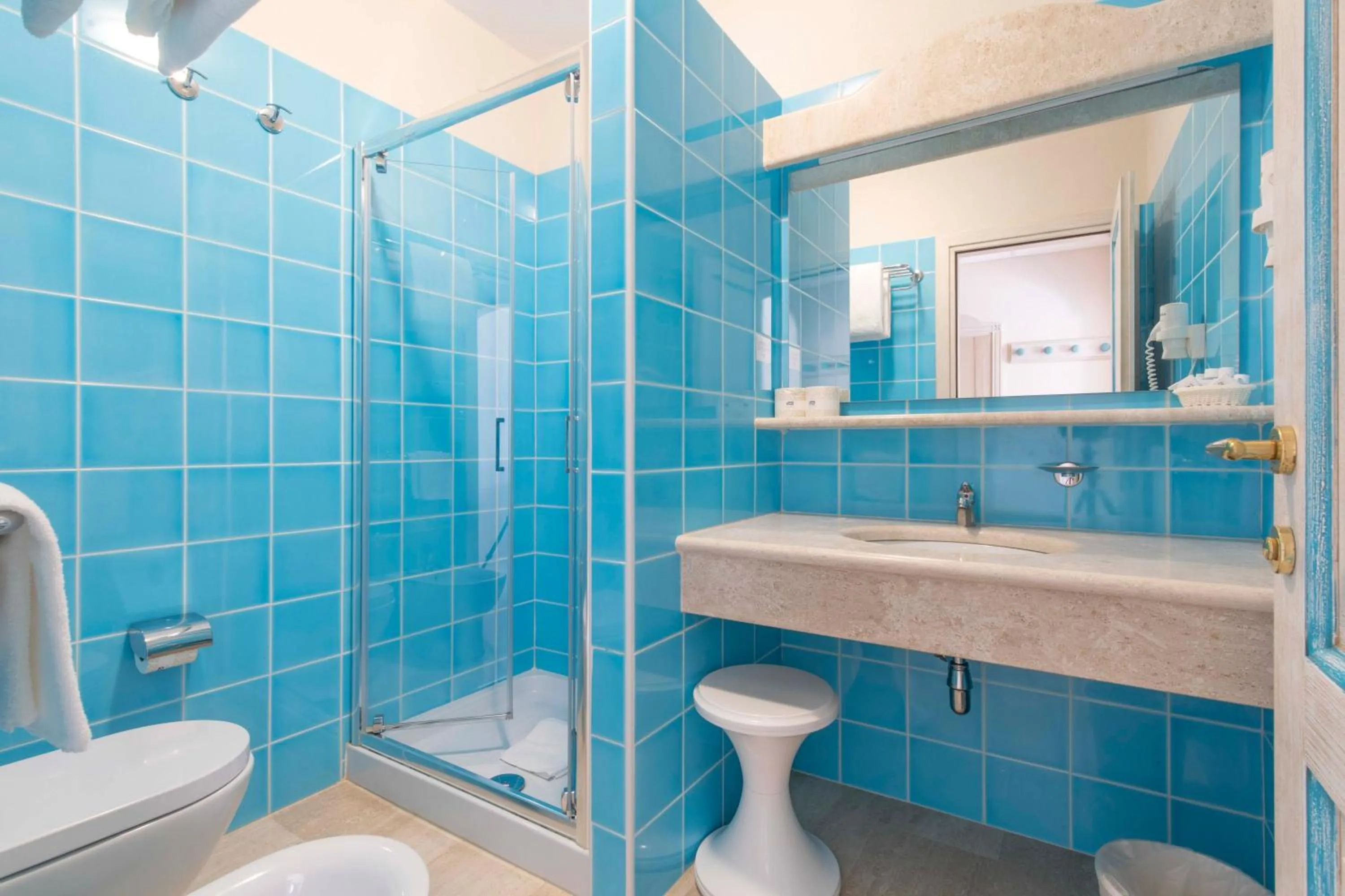 Bathroom in Club Hotel Cormorano