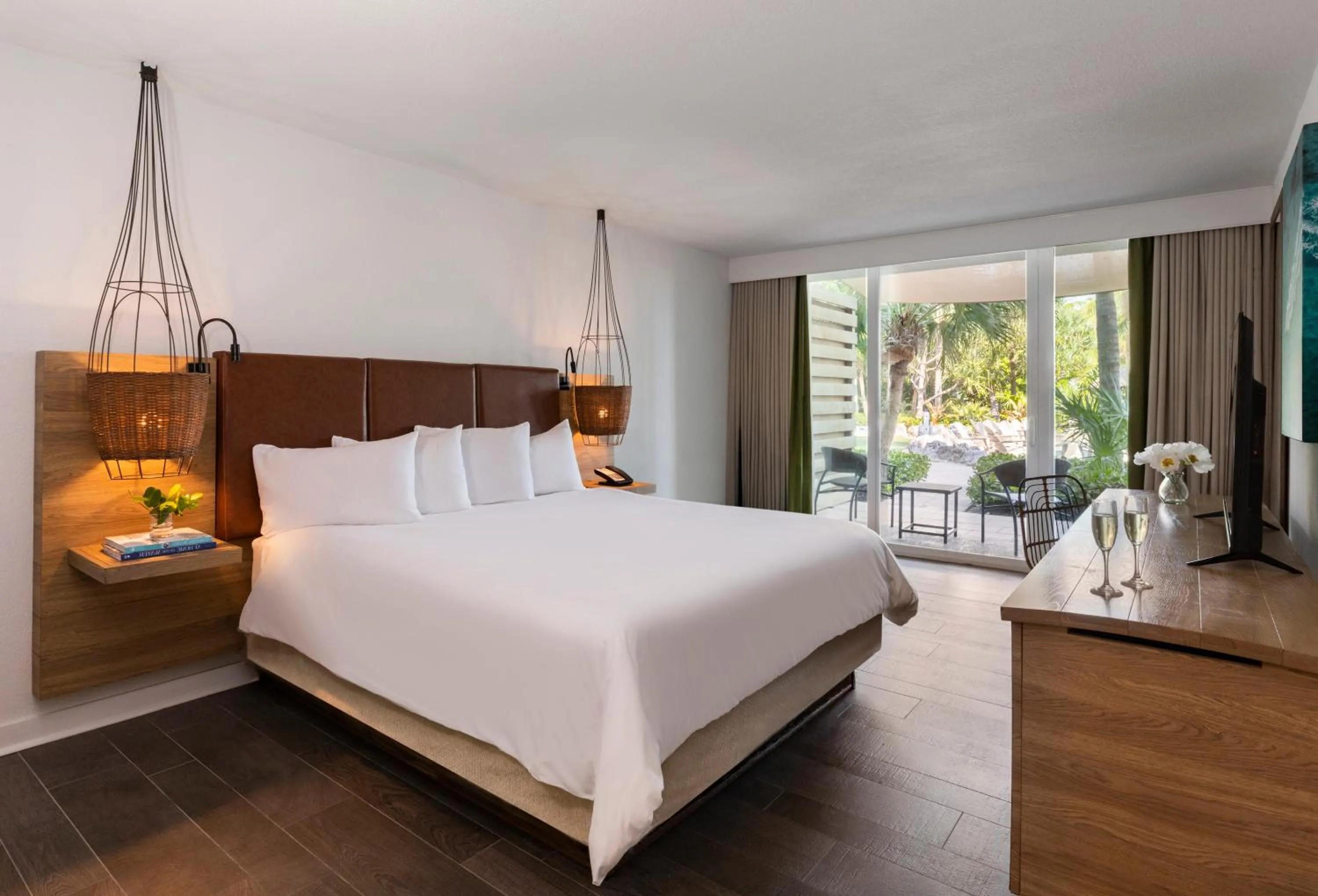 Bed in Amara Cay Resort