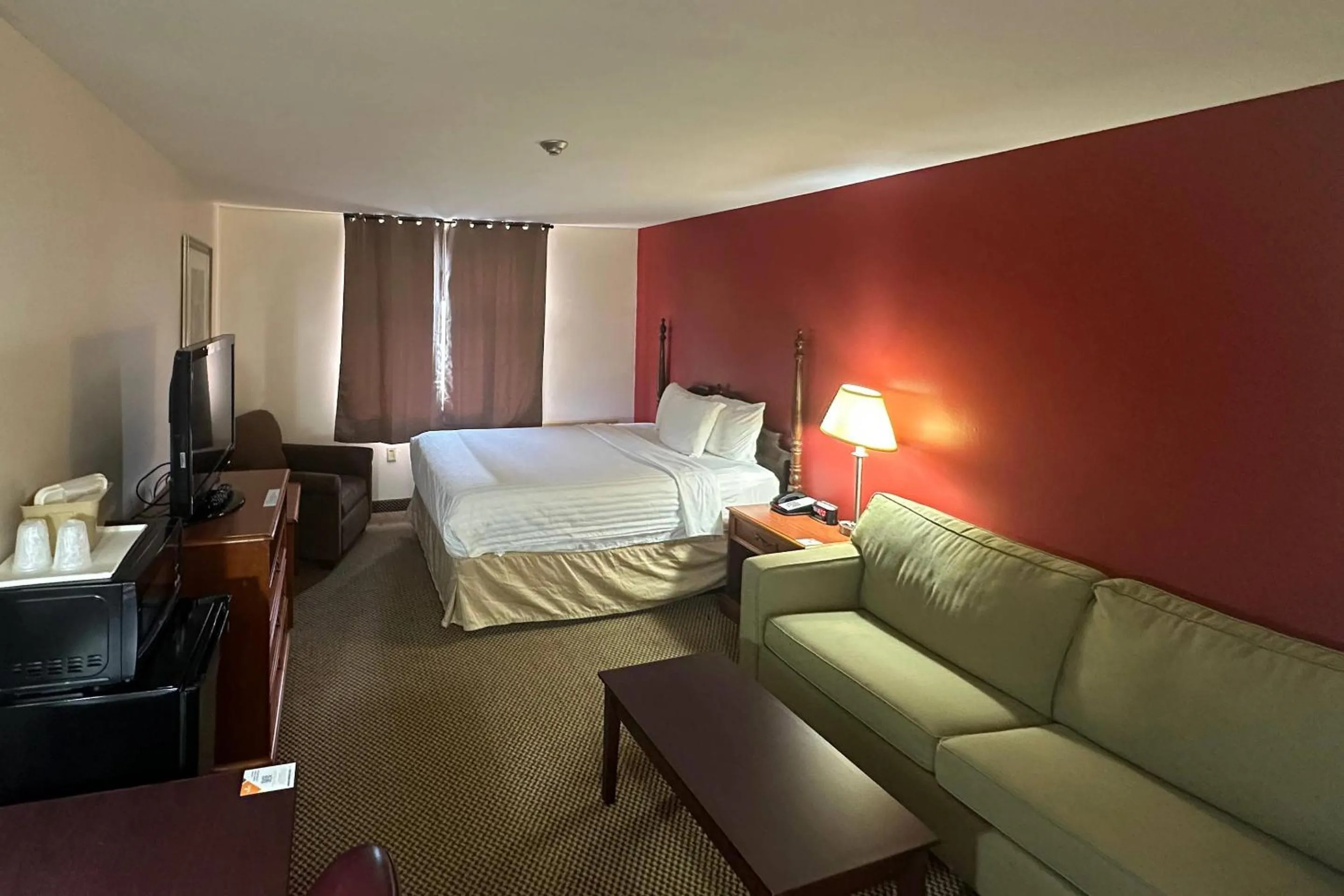 Bedroom, Bed in Econo Lodge City Centre