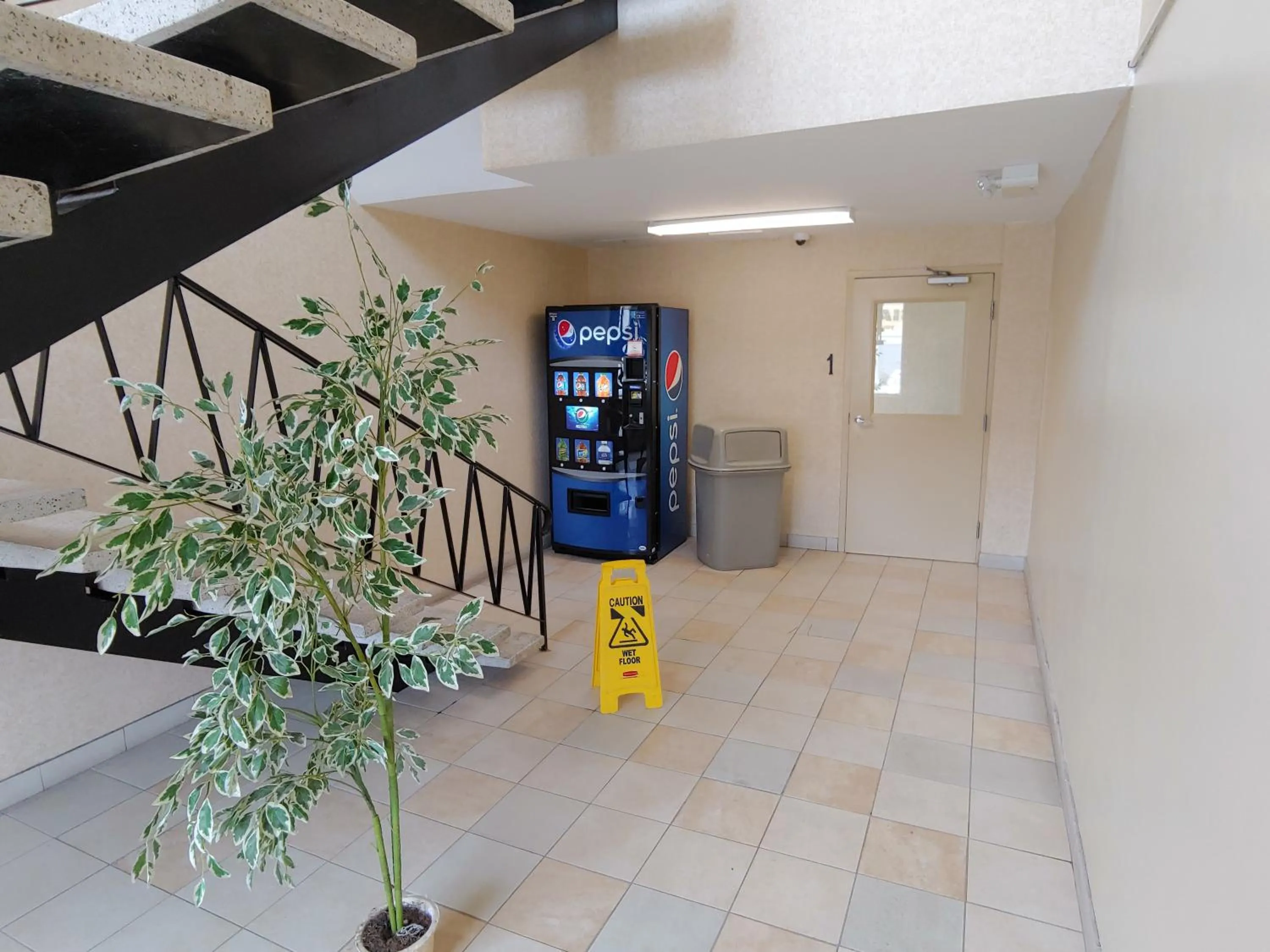 Non alcoholic drinks in Econo Lodge City Centre