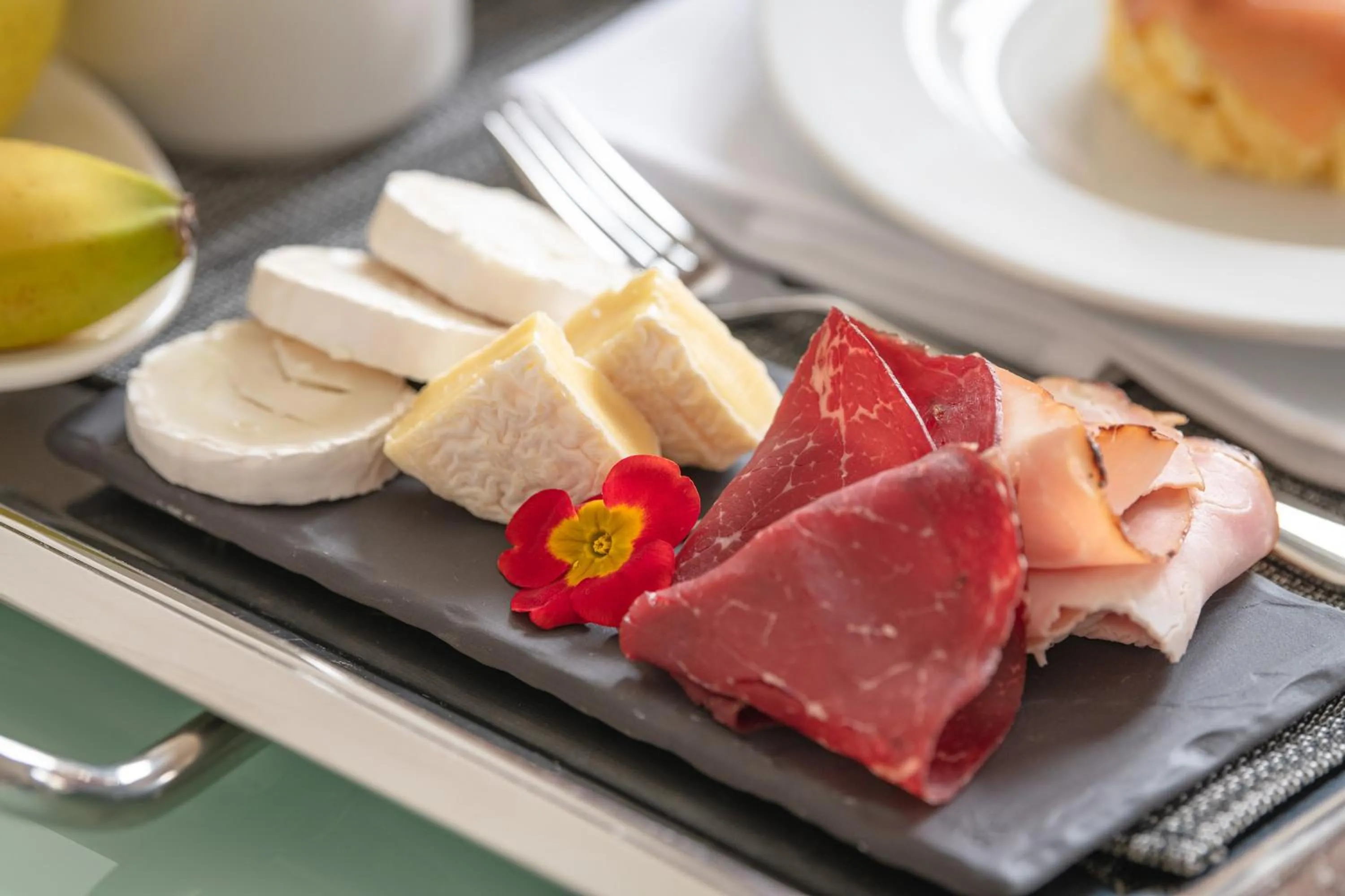 Breakfast in Swiss Luxury Apartments Geneva