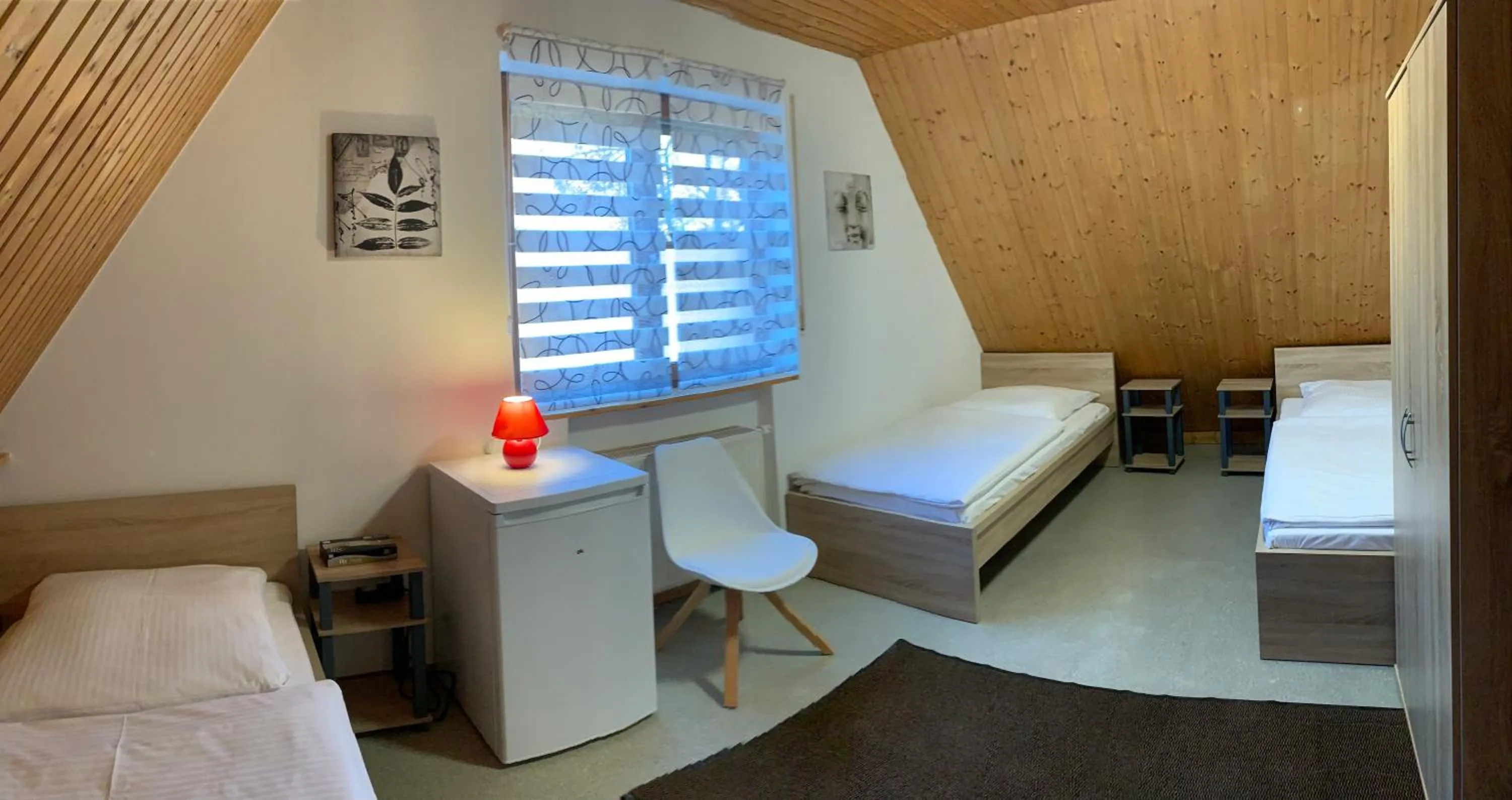 AB Apartment - Zimmer mit Gemeinschaftsräumen in Uhingen