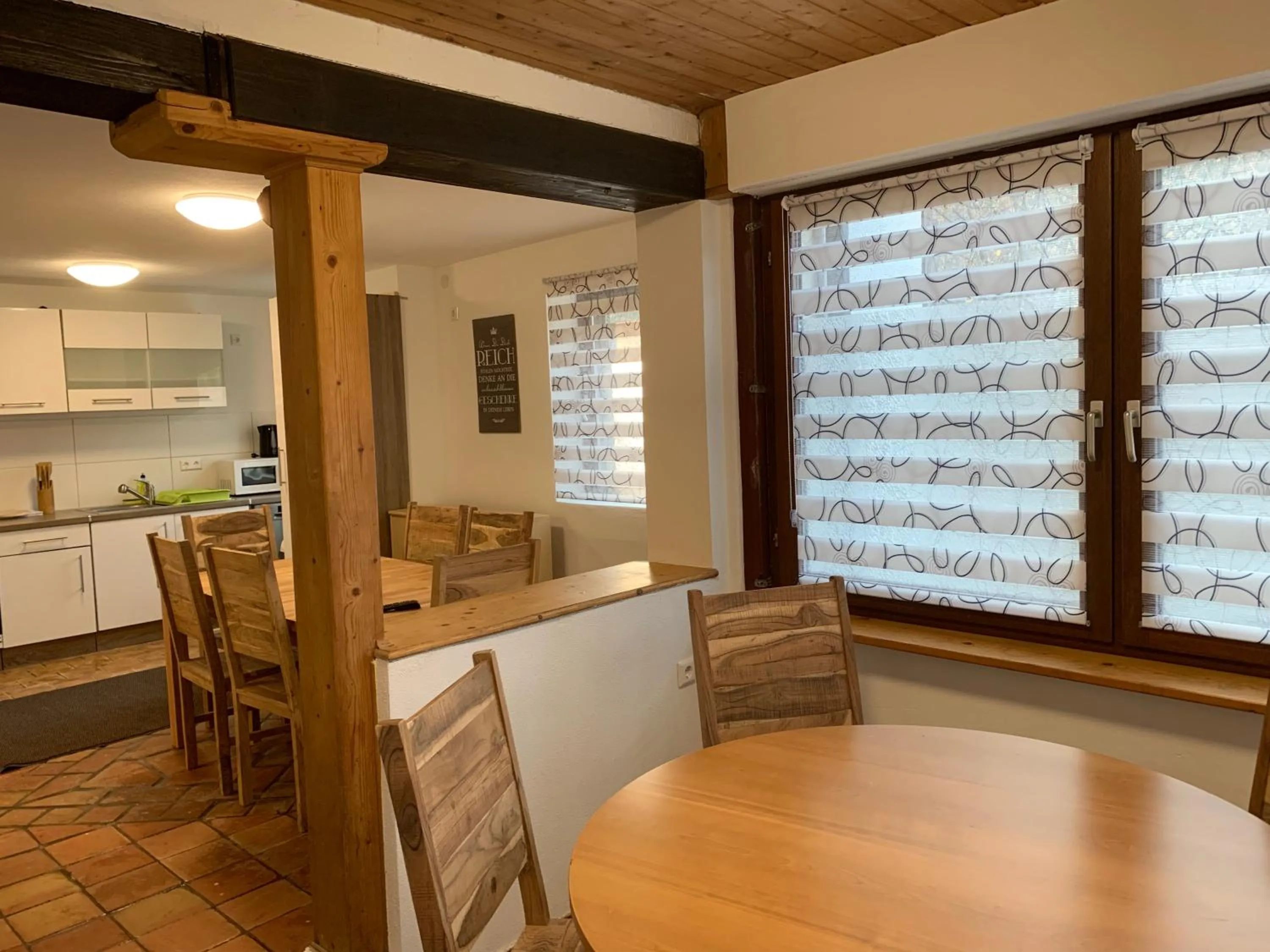 AB Apartment - Zimmer mit Gemeinschaftsräumen in Uhingen