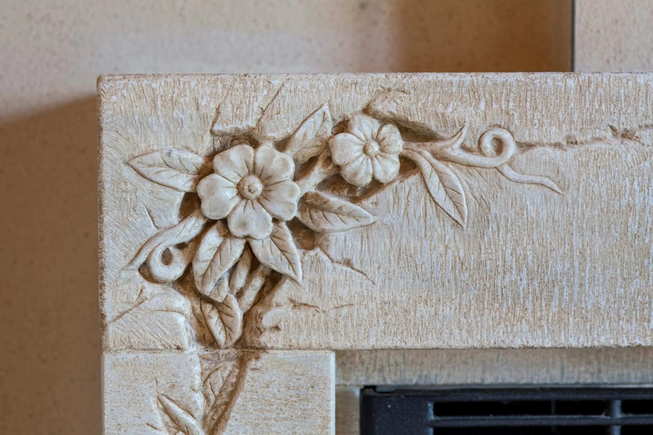 Decorative detail in Moni Emvasis Luxury Suites