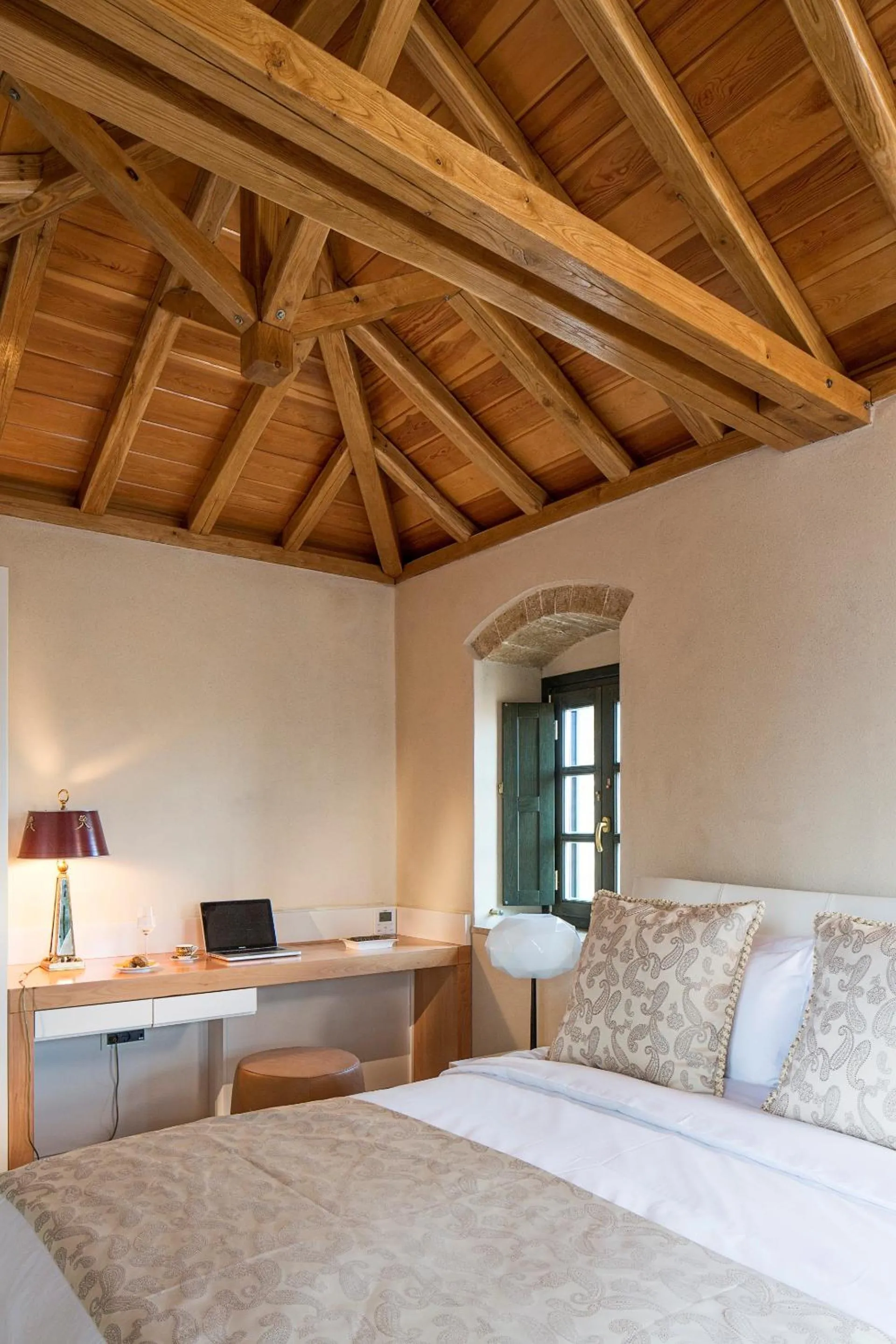 Decorative detail, Bed in Moni Emvasis Luxury Suites