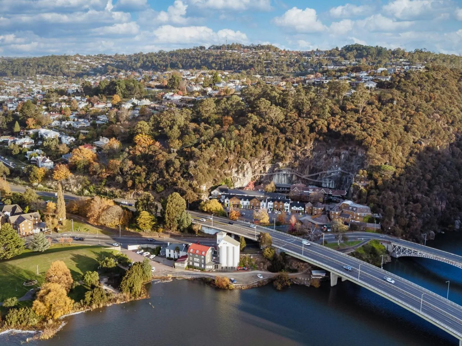 Natural landscape in Leisure Inn Penny Royal Hotel & Apartments