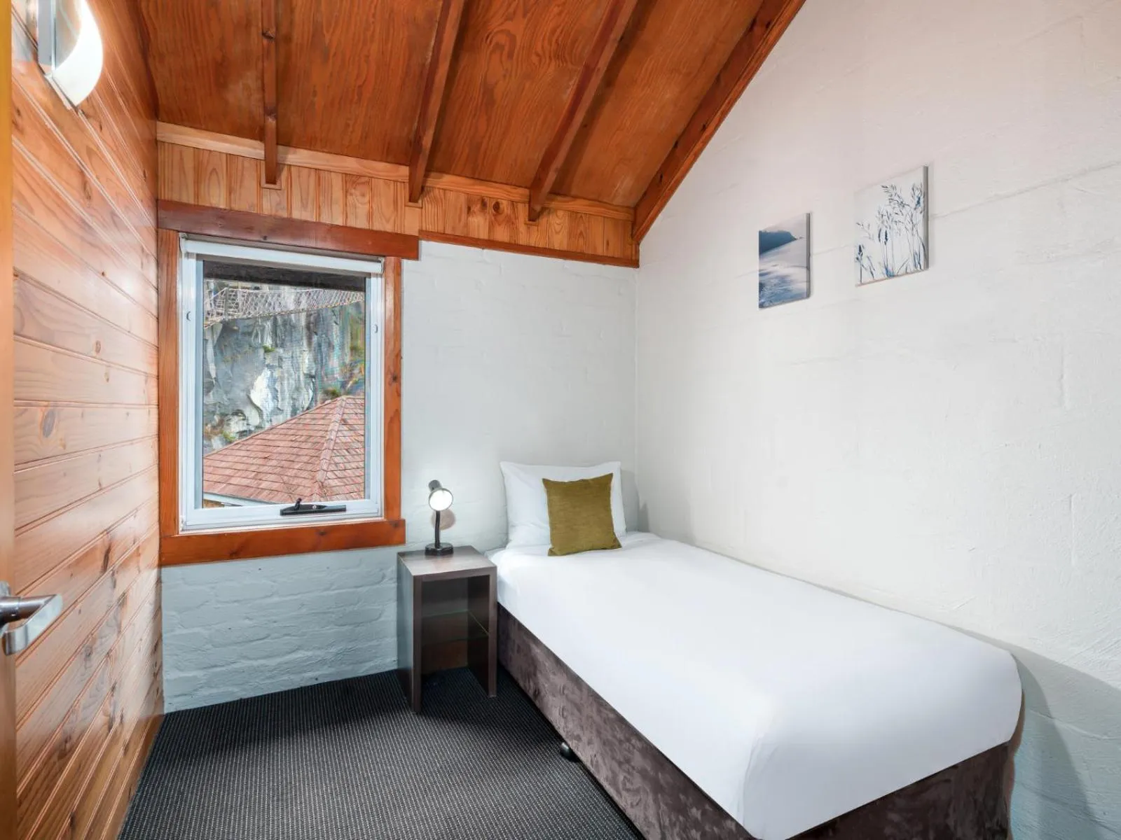 Bedroom, Bed in Leisure Inn Penny Royal Hotel & Apartments