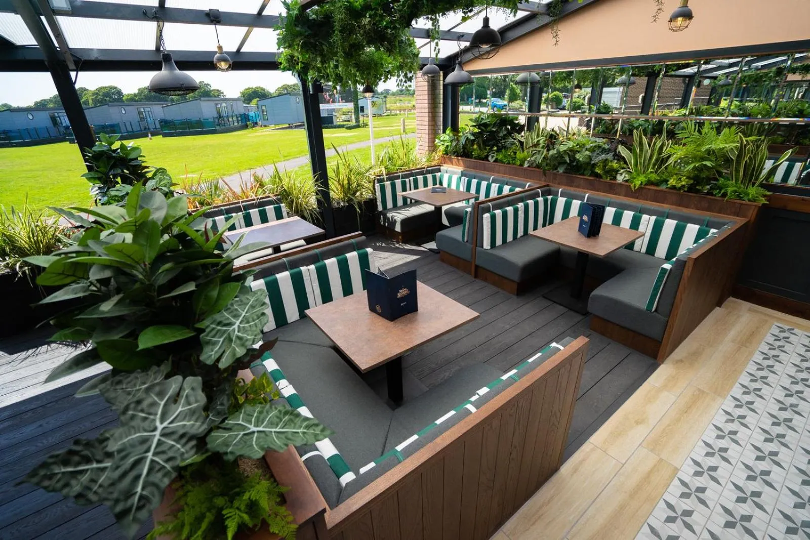 Restaurant/places to eat in Mill Rythe Coastal Village