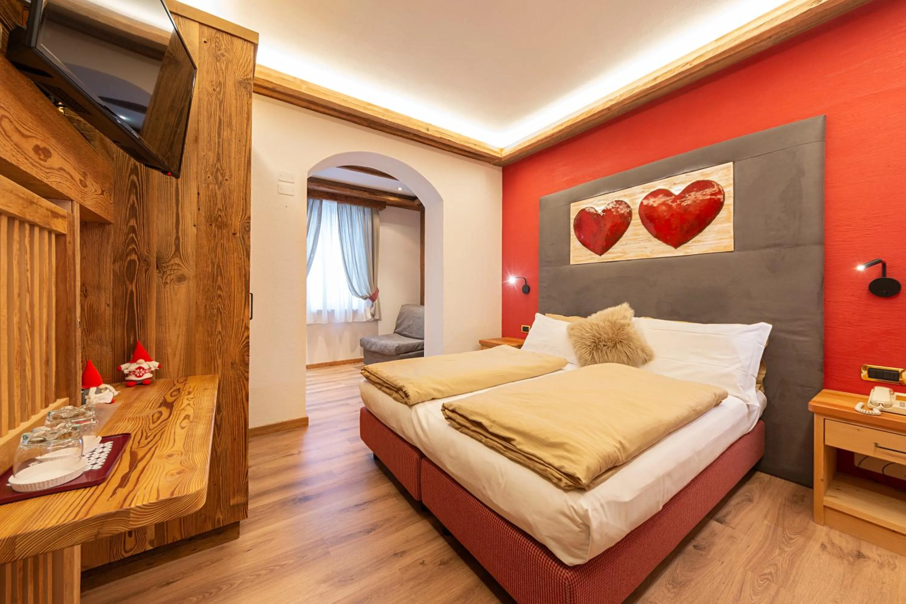 Bedroom, Bed in Hotel Patrizia Dolomites Glamour