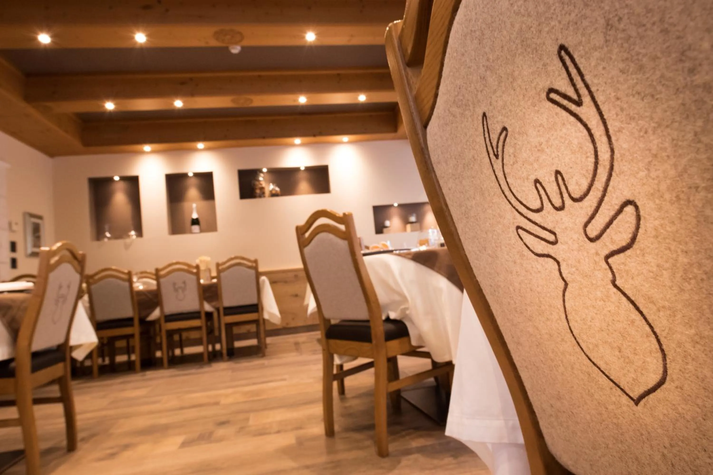Dining area in Hotel Patrizia Dolomites Glamour
