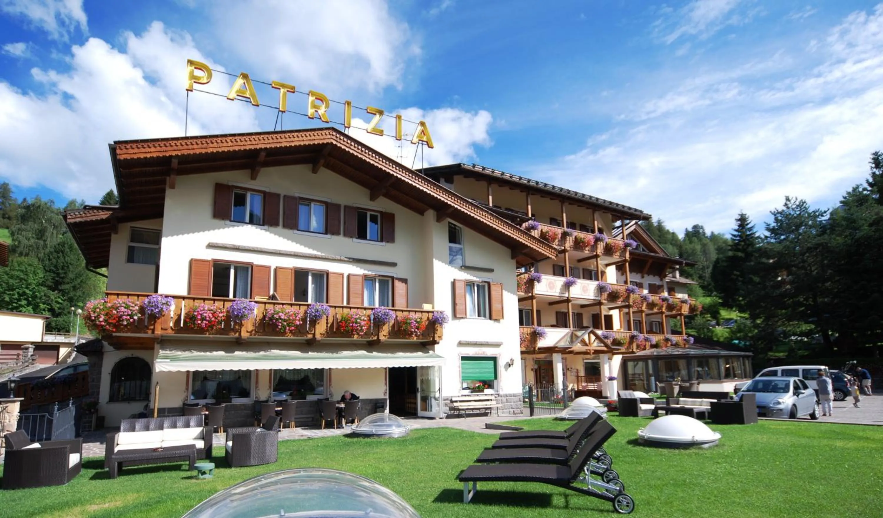 Property building in Hotel Patrizia Dolomites Glamour