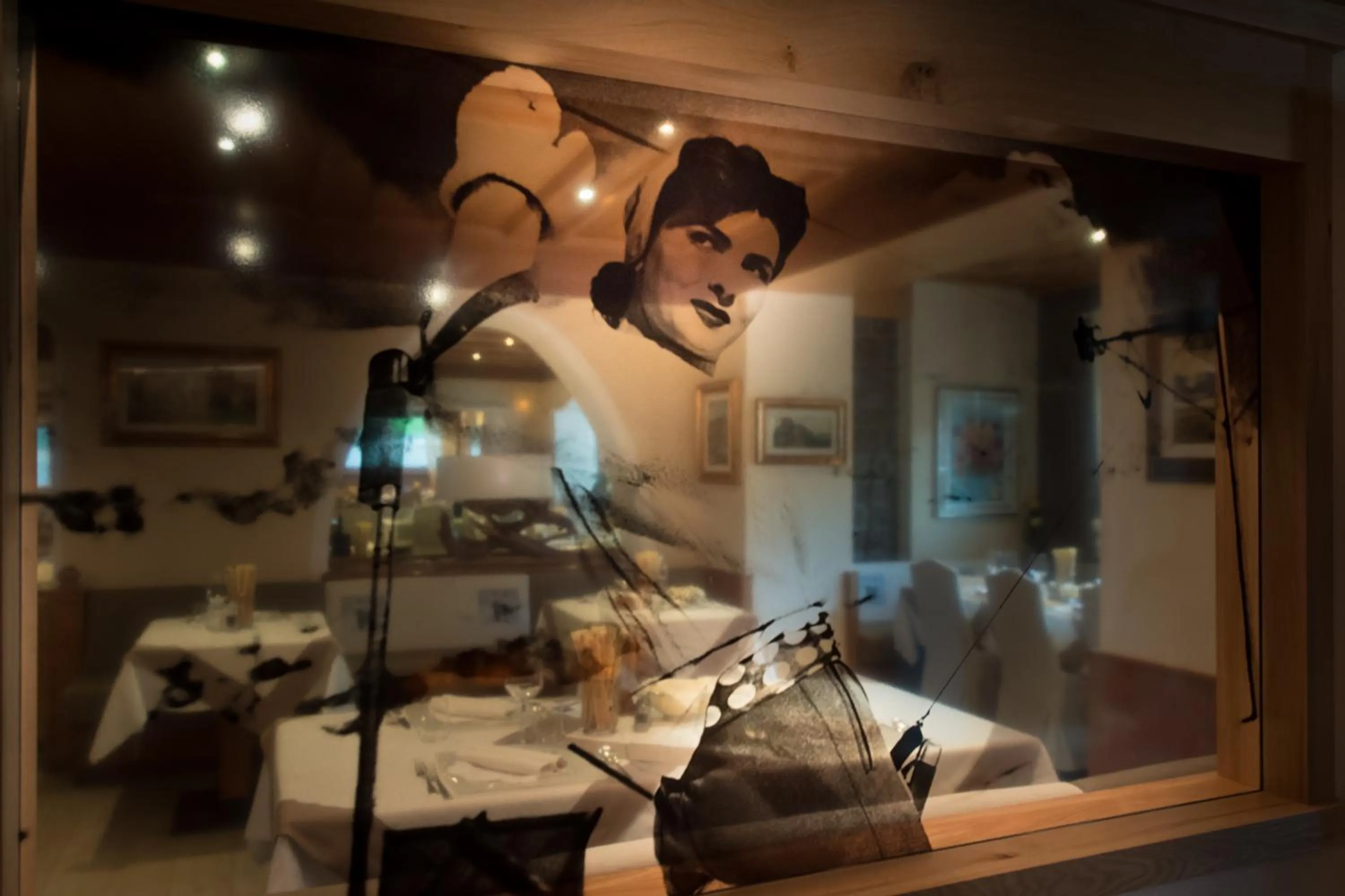 Decorative detail in Hotel Patrizia Dolomites Glamour