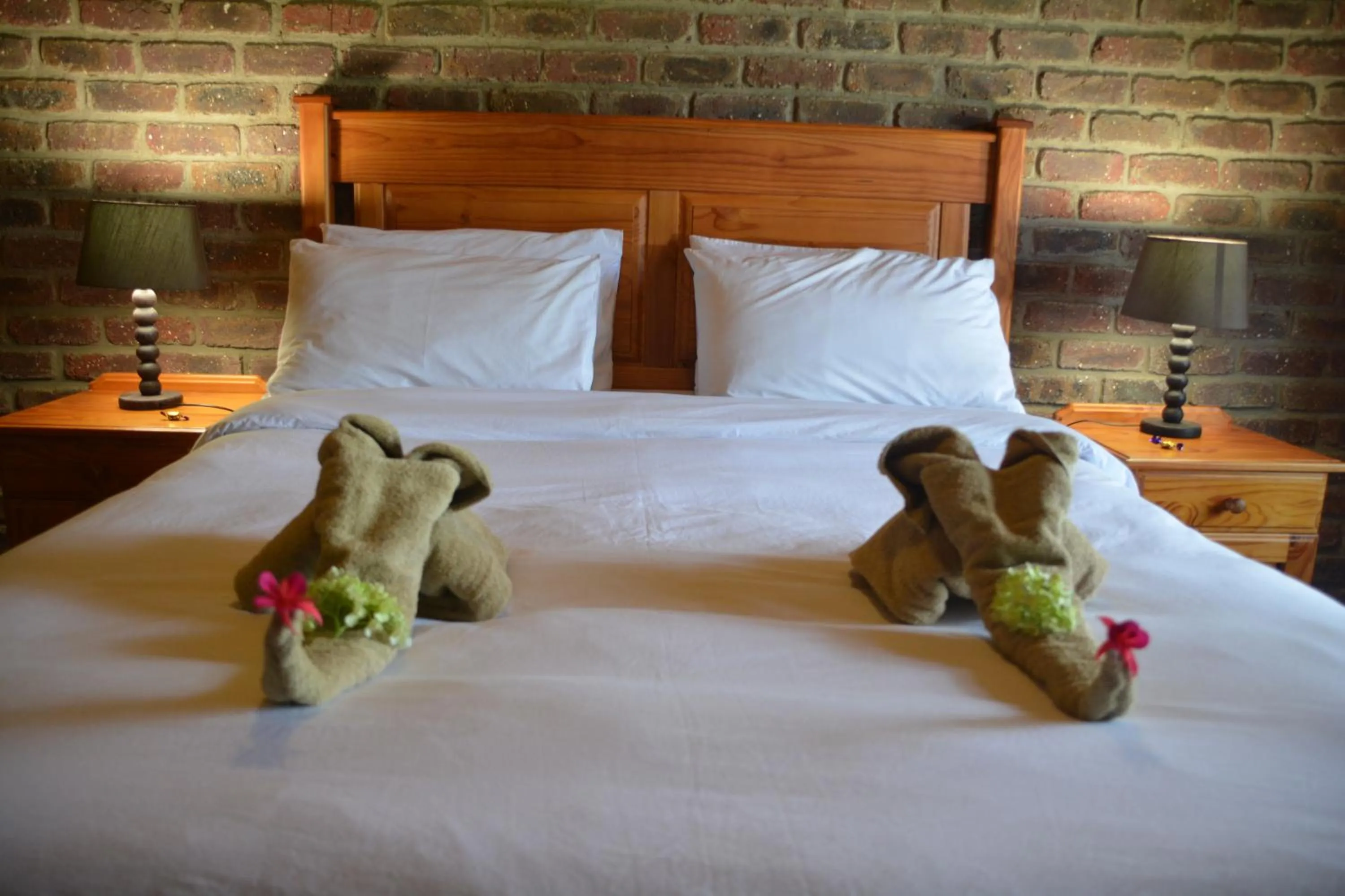 Bed in Thaba Tsweni Lodge & Safaris