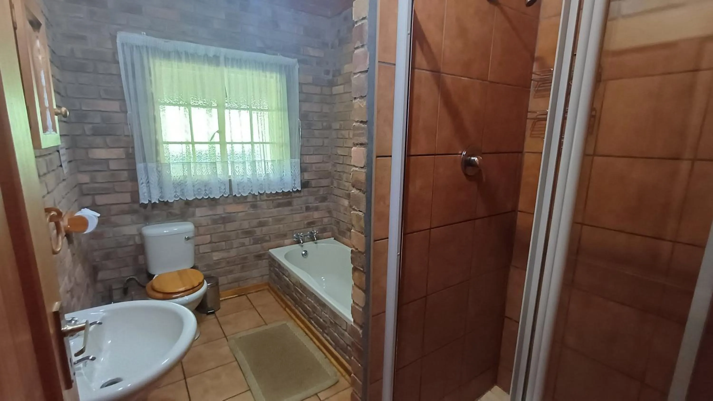 Bathroom in Thaba Tsweni Lodge & Safaris
