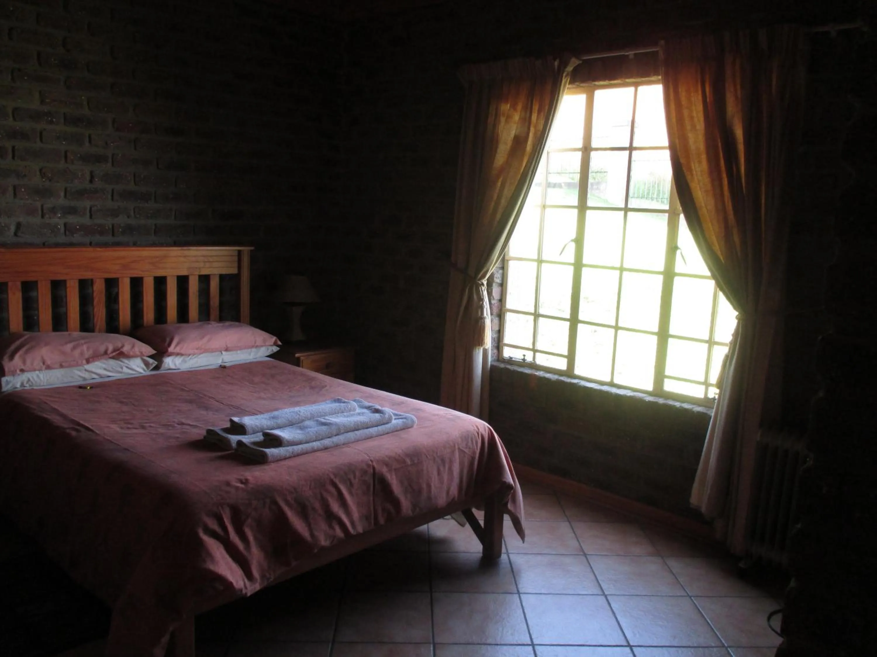 Bedroom, Bed in Thaba Tsweni Lodge & Safaris