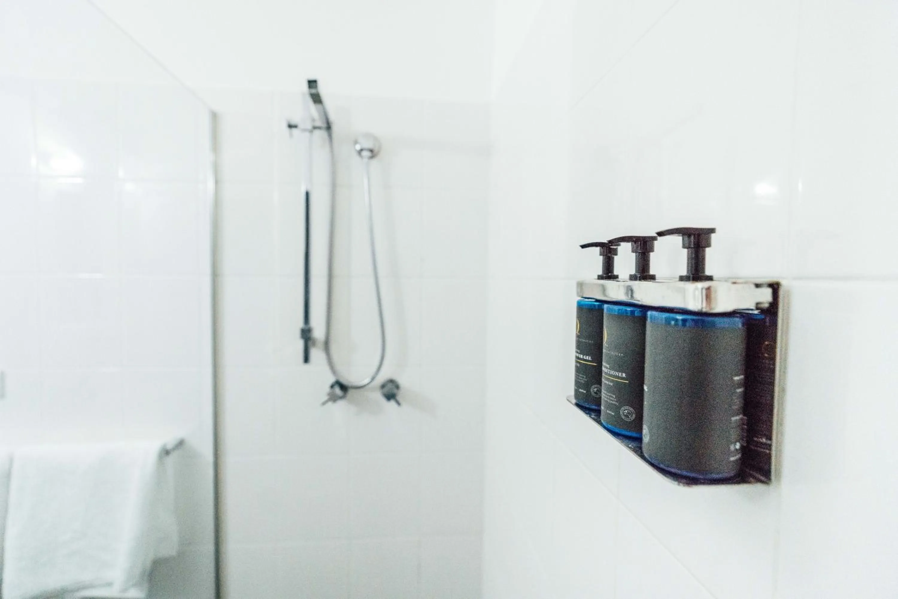 Bathroom in UNO Hotel Sydney