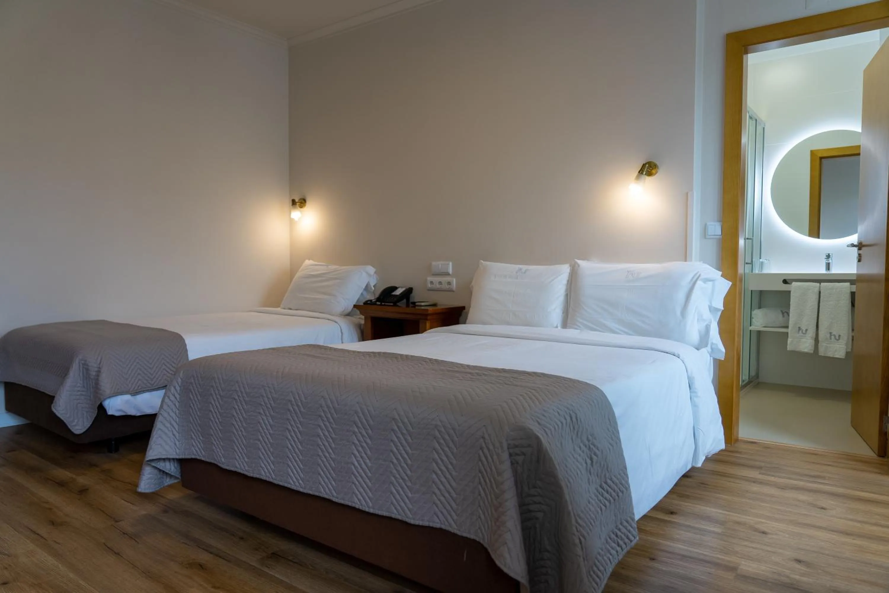 Photo of the whole room, Bed in Hotel Vitória