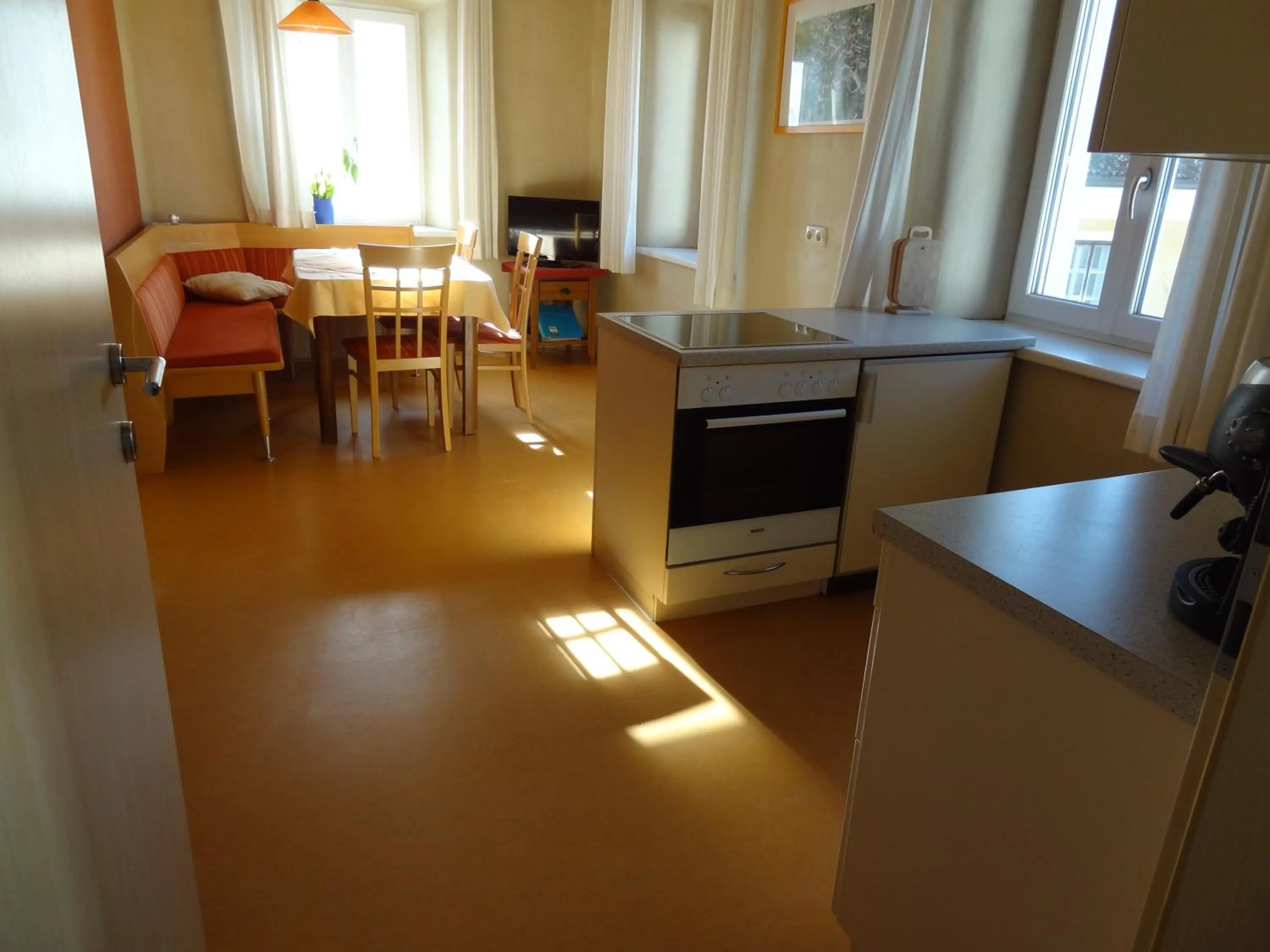 Kitchen or kitchenette in Ferienwohnung Veit