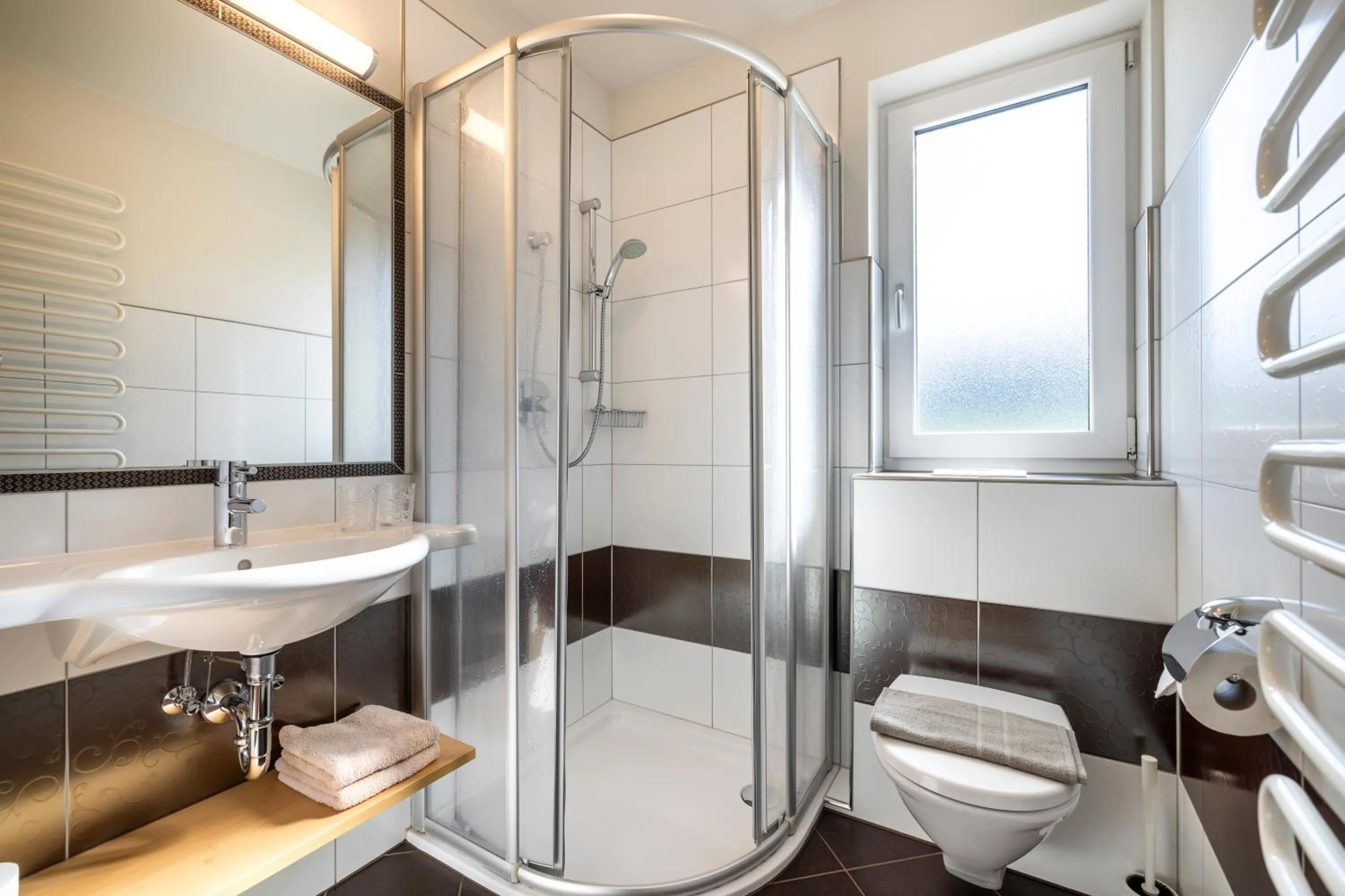 Bathroom in Aparthotel Jägerheim